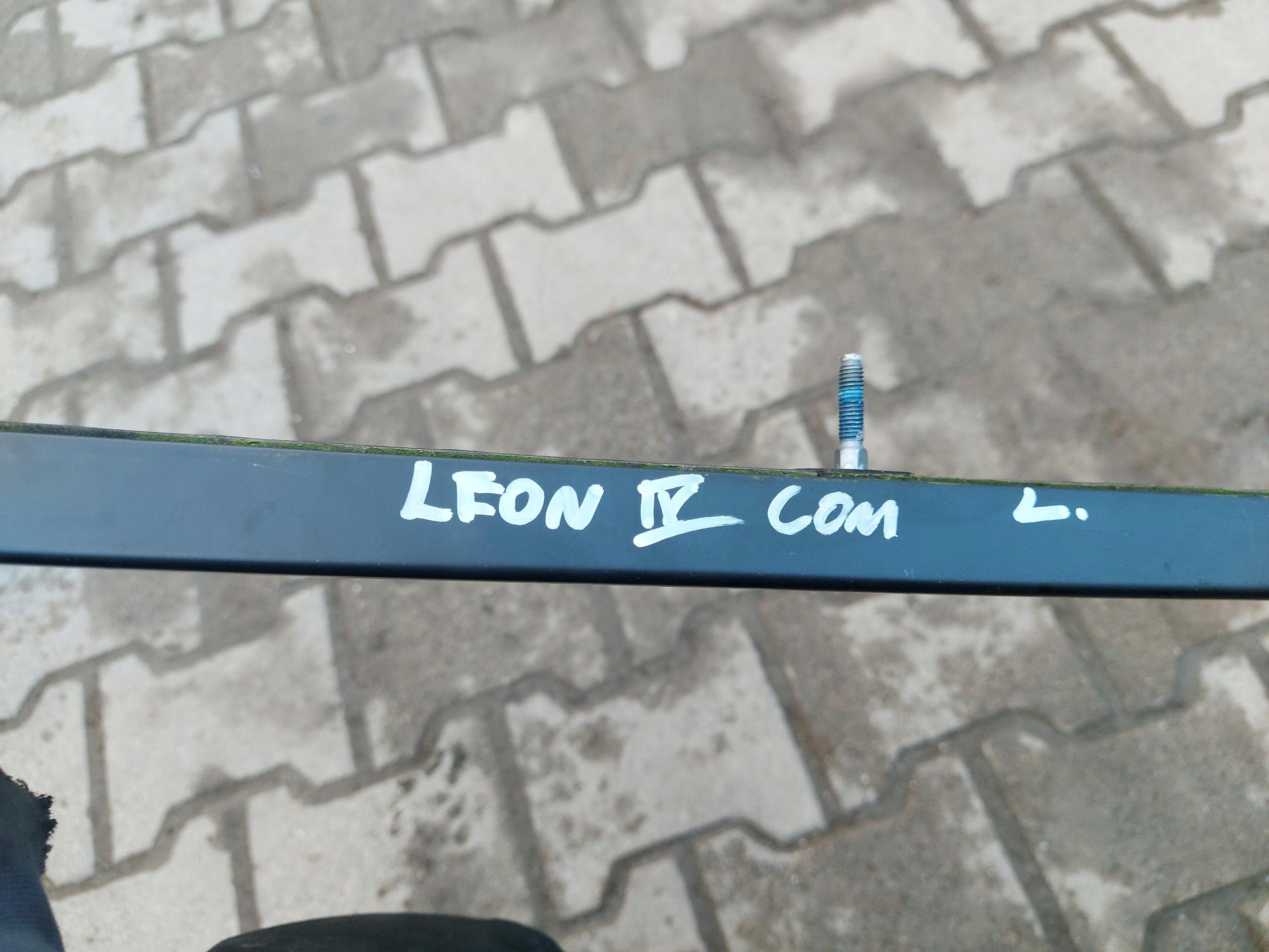 Seat Leon IV 5FA KOMBI ski left oryg 5fe860021