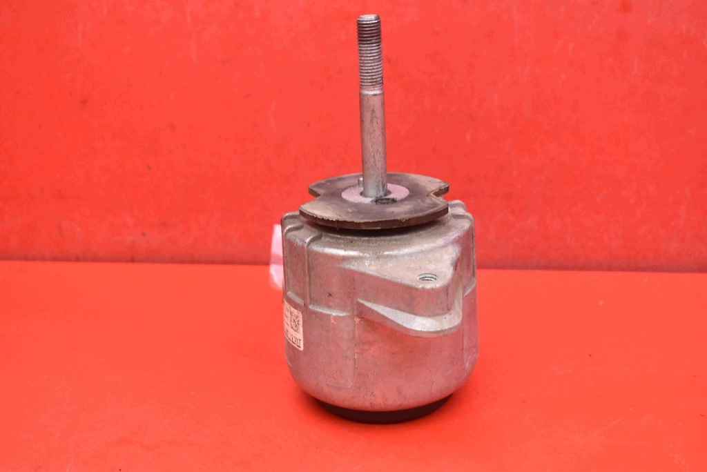 holder engine mount 94837505712 PORSCHE PANAMERA 970 4.8 V8 400 KM 09-13