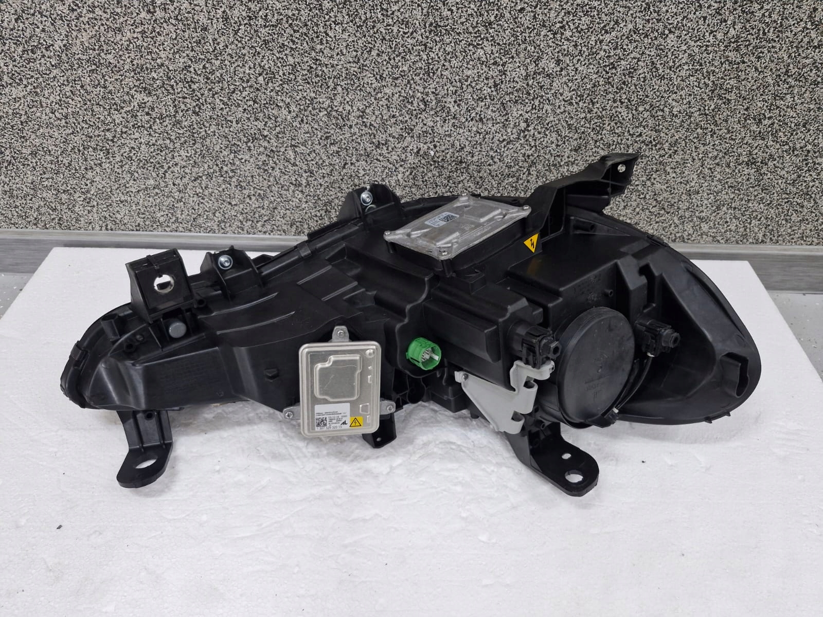 light left Alfa Romeo Giulia Bi Xenon Led positioning