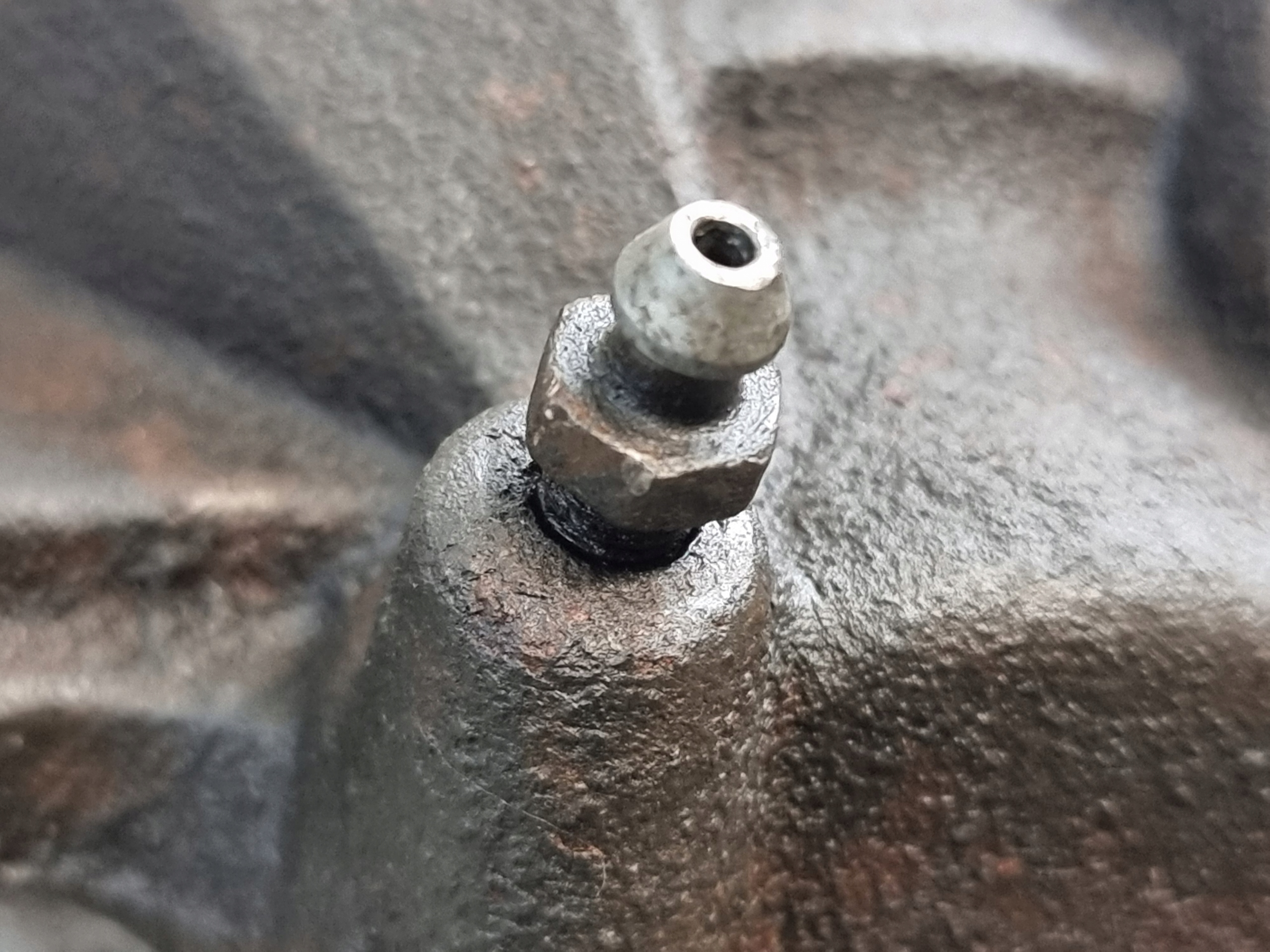 caliper brake right front LEXUS IS II IS250 06r