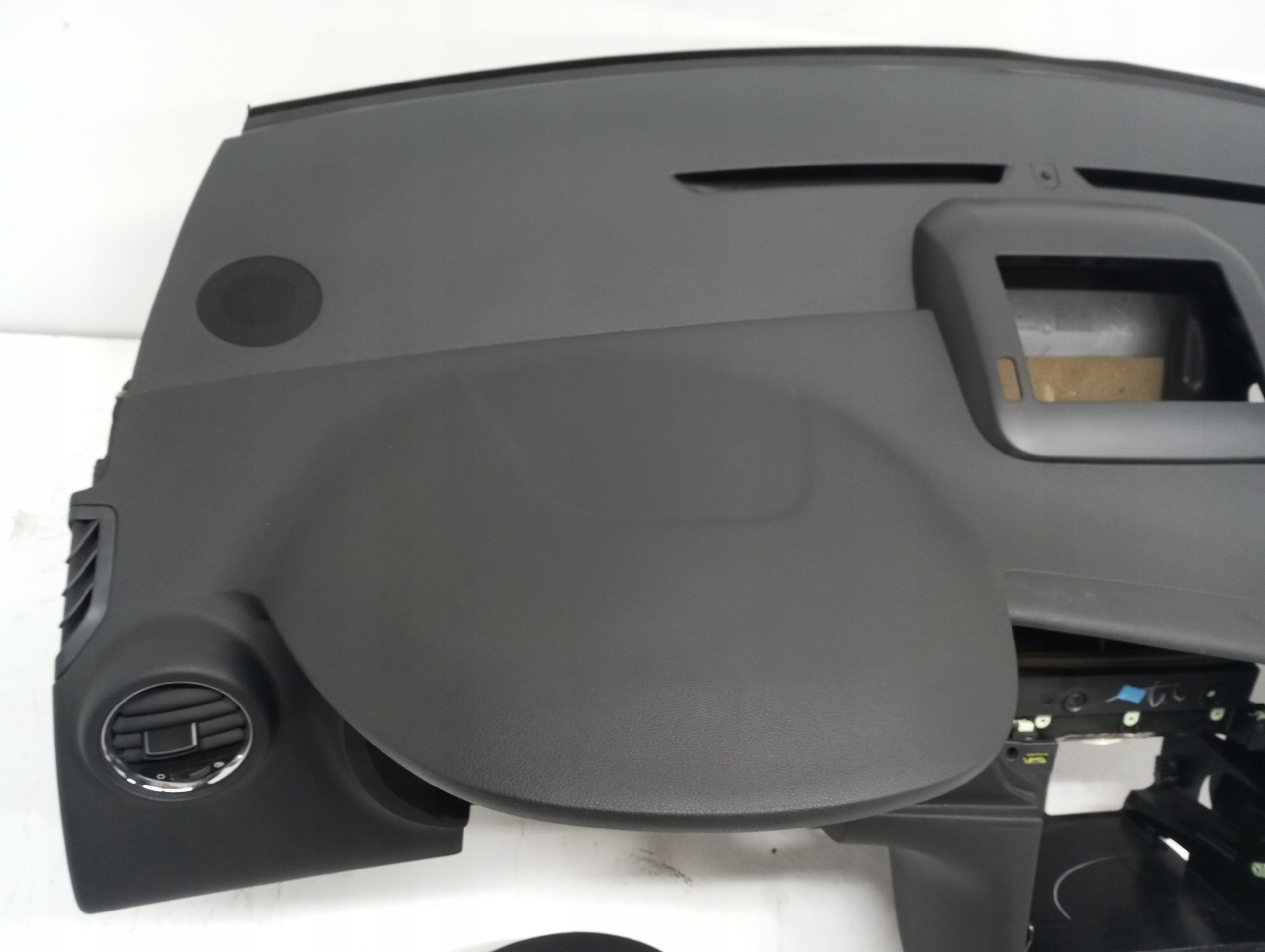 консоль торпеда peugeot 3008 и РЕСТАЙЛИНГ