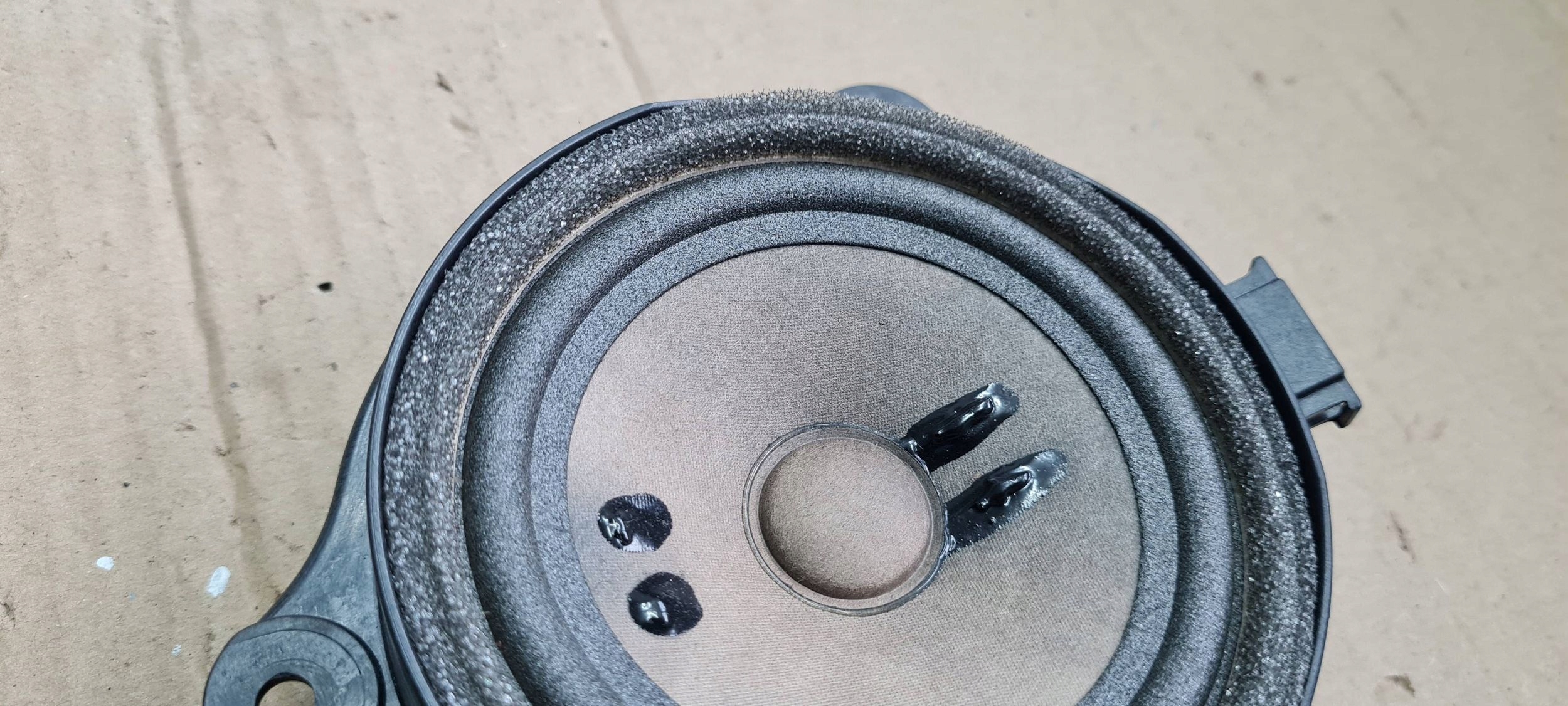 A6 C6 LIFT speaker door SREDNIOTONOWY left right front 4F0035411