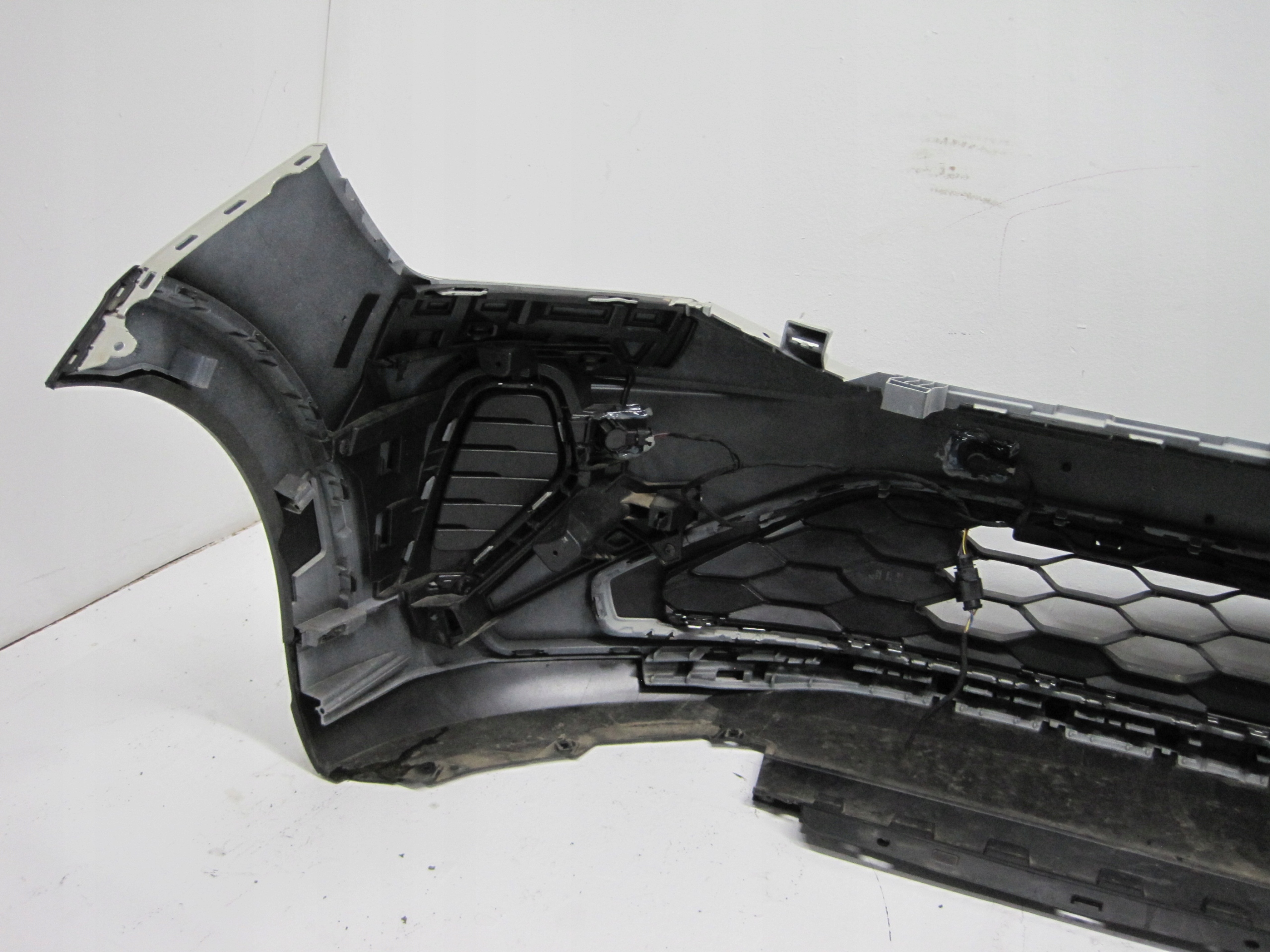 bumper VW TAIGO 2G7 4PDC front front
