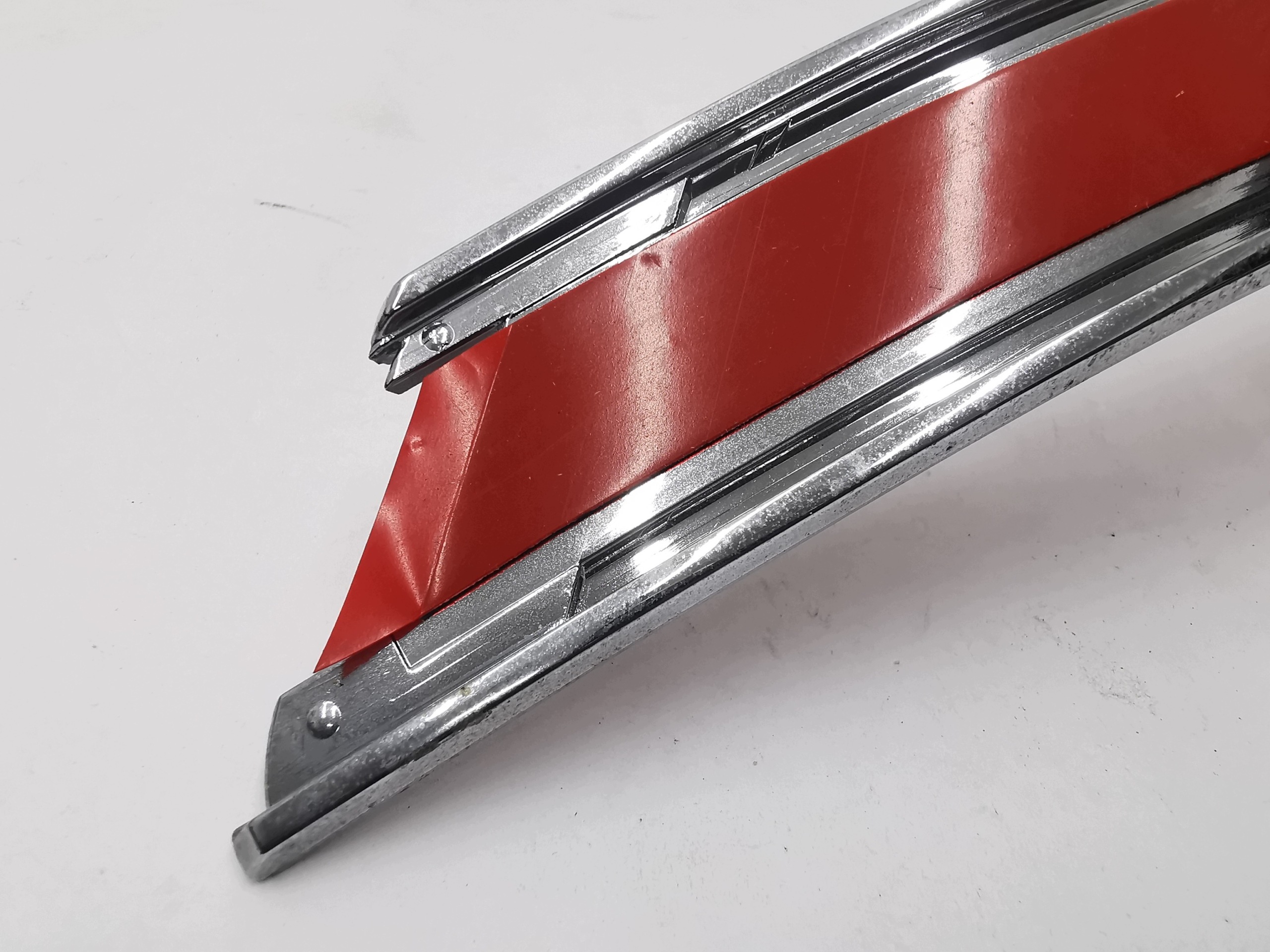 CHROM lights right rear part MERCEDES W 221 / A2218260218