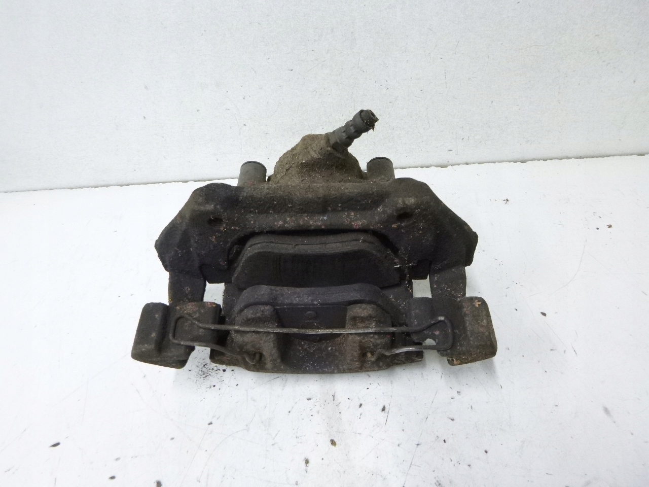 caliper brake front MERCEDES W208 2.3