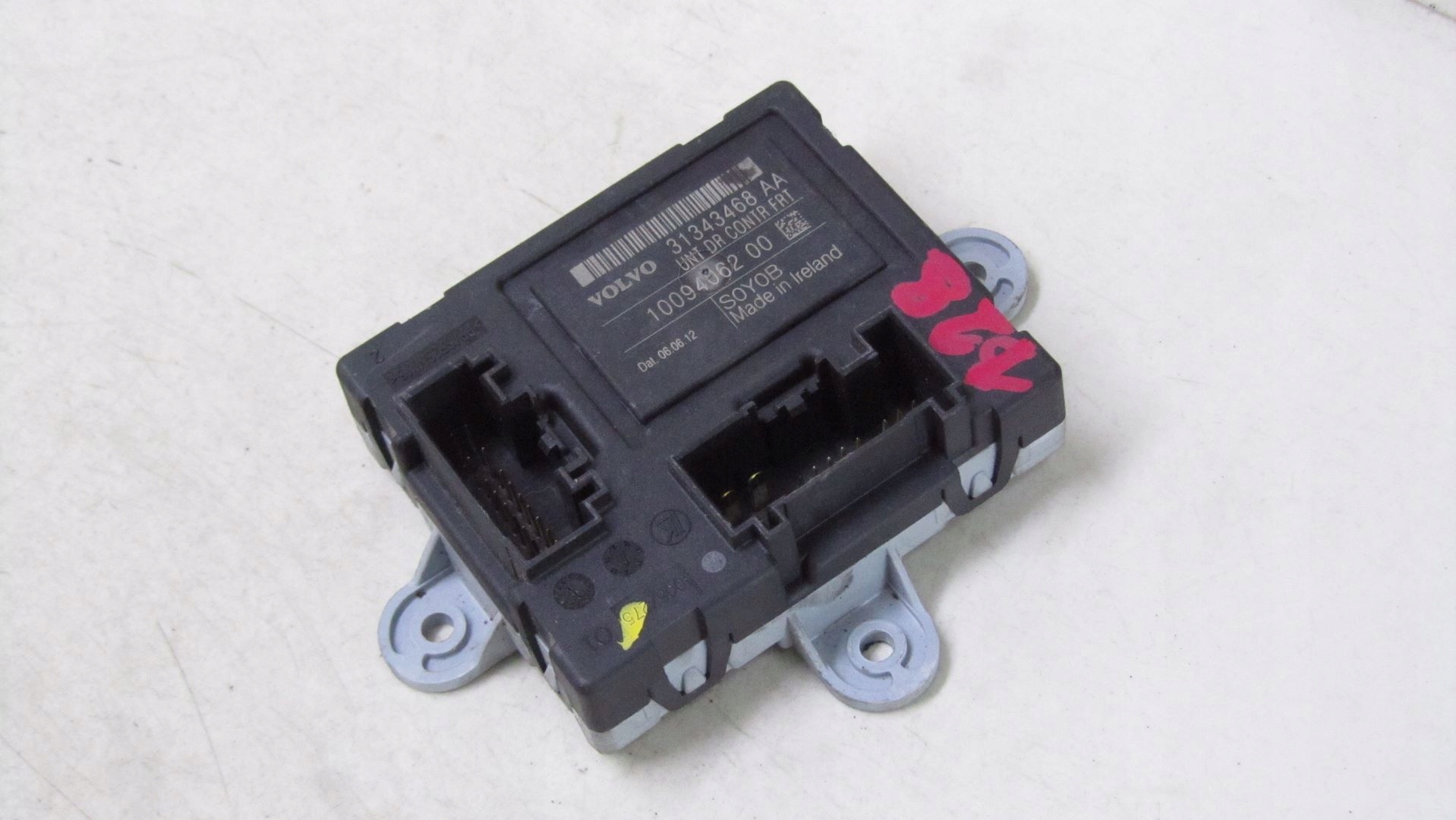 VOLVO XC60 MODUŁ DRZWI 31343468 08-13 128 Producent części Volvo OE