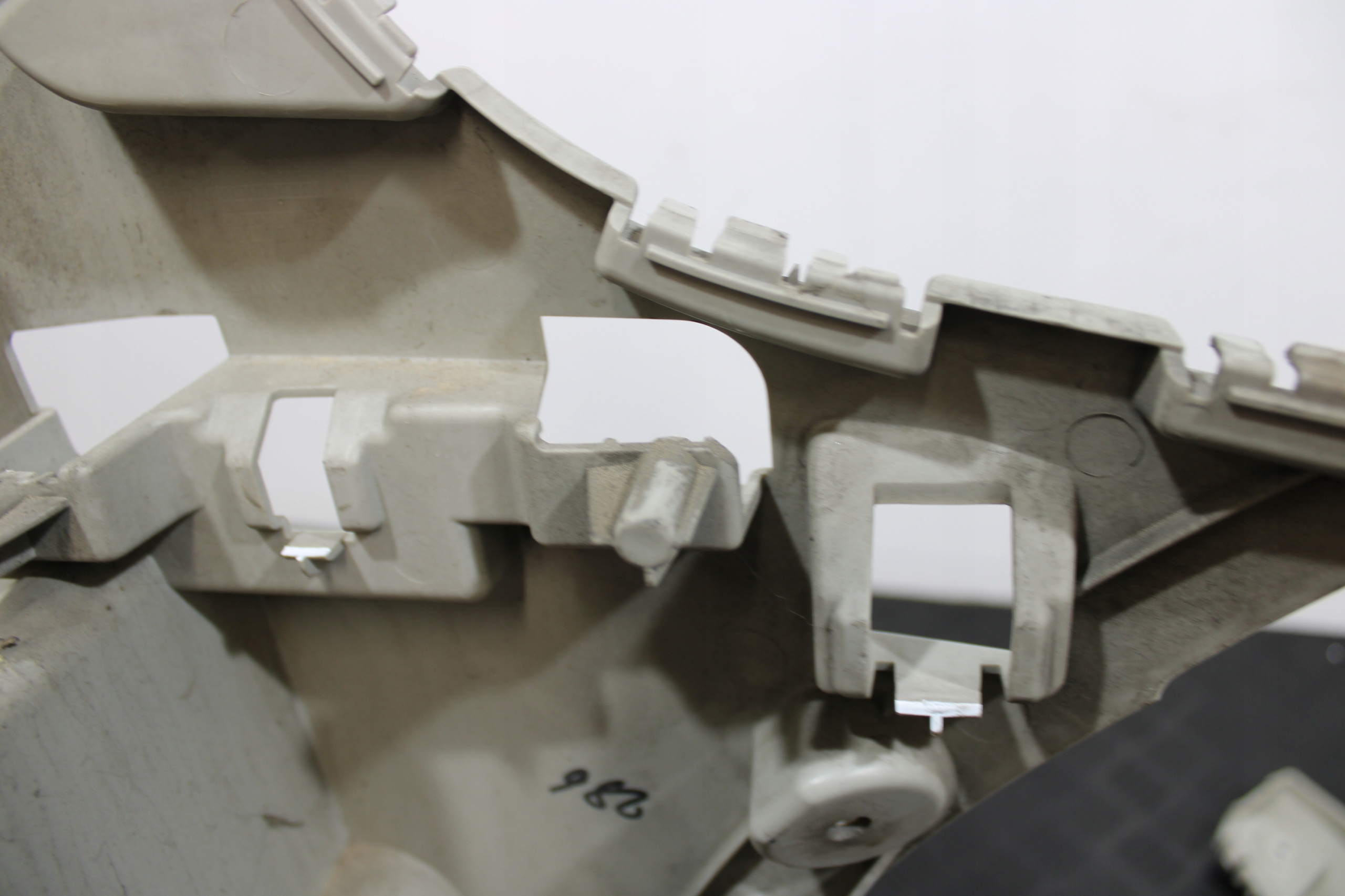 bumper bracket left rear part 8057909 BMW 2 F45 ACTIVE TOURER m-packet