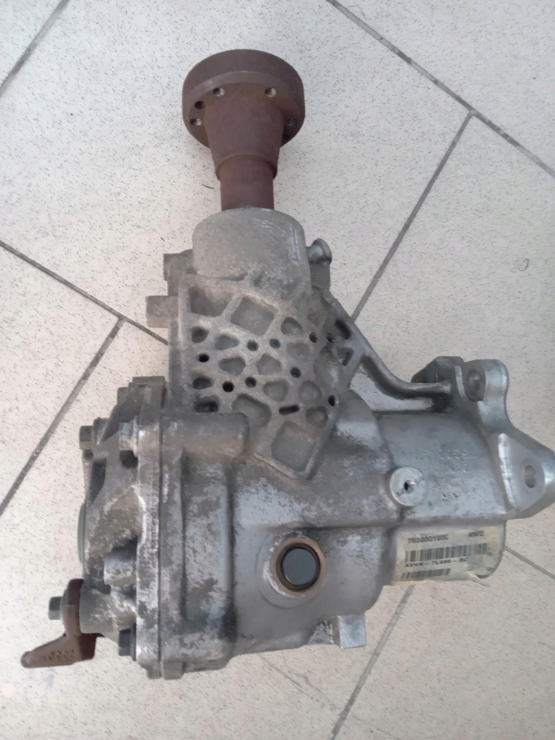 PRZEDNI MOST DYFER REDUKTOR FORD KUGA MK1 2.0 TDCI