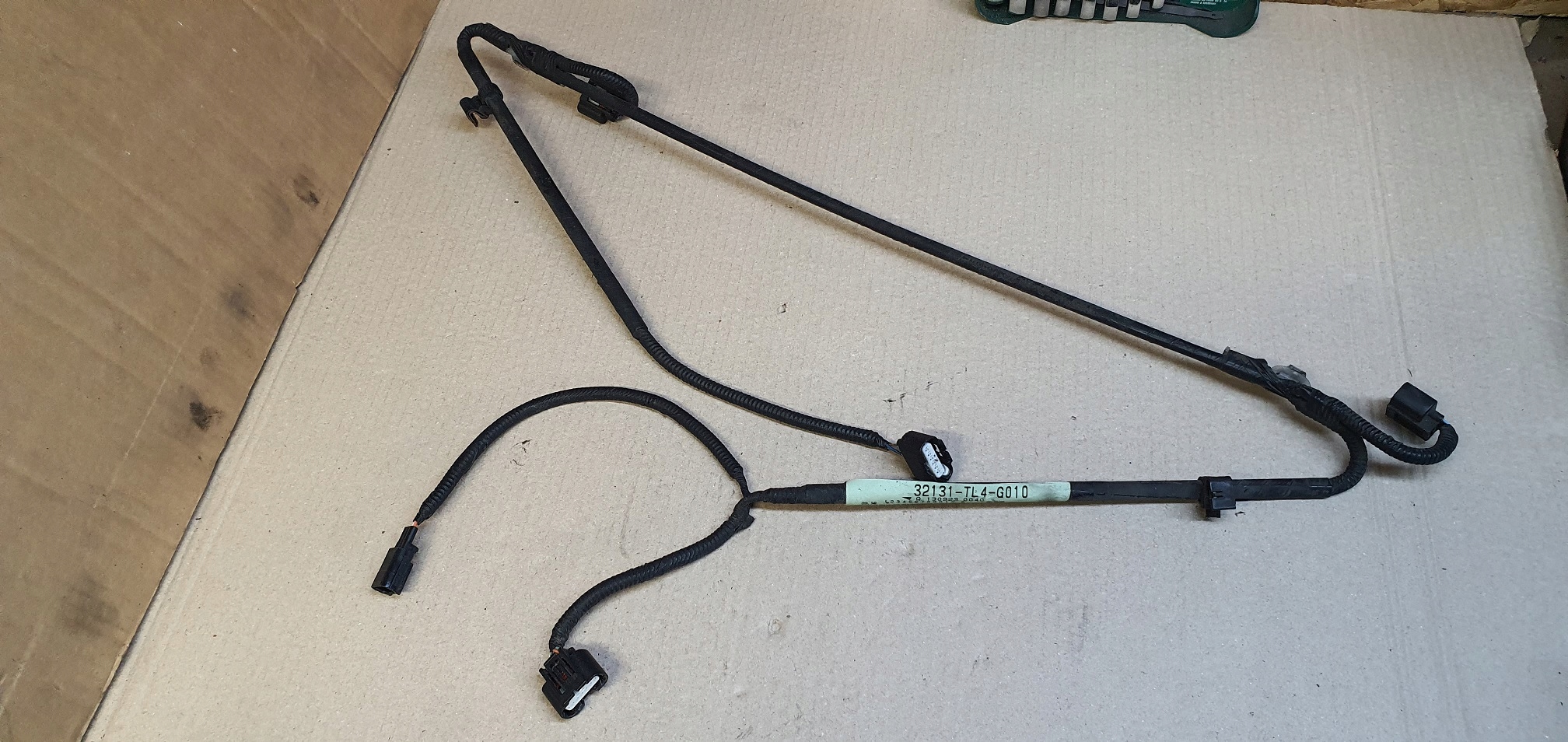 ACCORD VIII ПРОВОДКА БАМПЕРА ПИЛЬНІ ПАРКТРОНІК ЗАД.