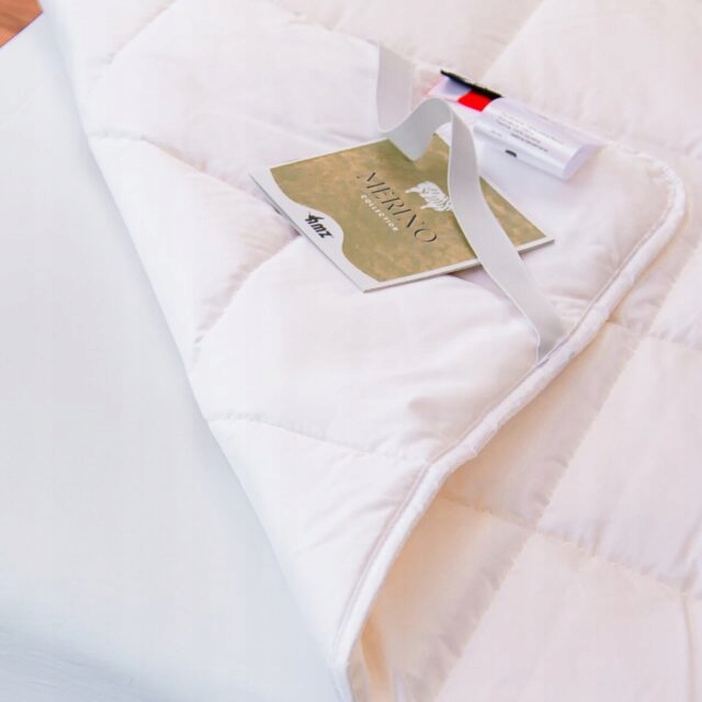 Amz Merino Wool ochranná podložka na matrac 200x200