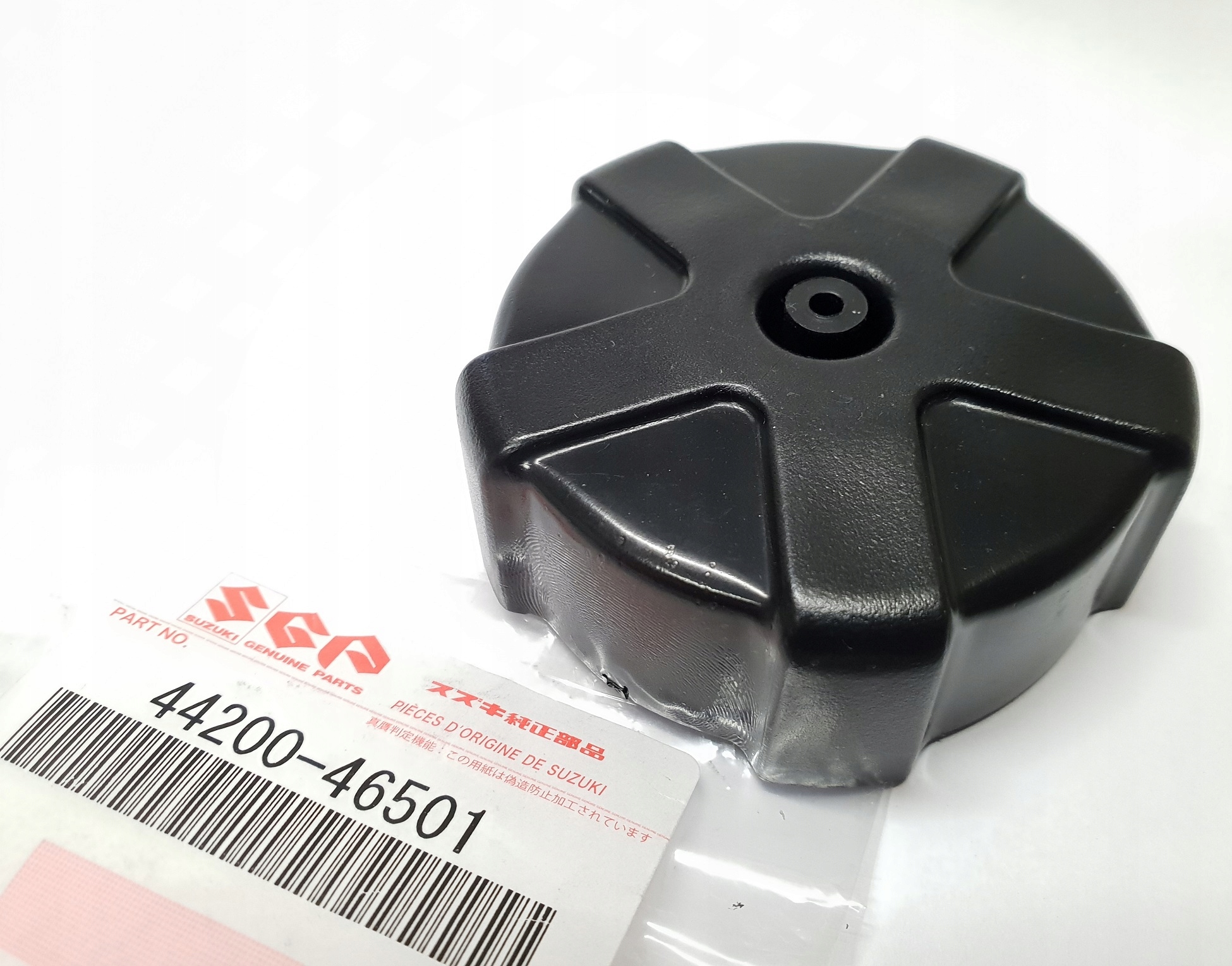 

Korek Wlewu Paliwa Suzuki Dr Sp 500 Ts 50 125 185