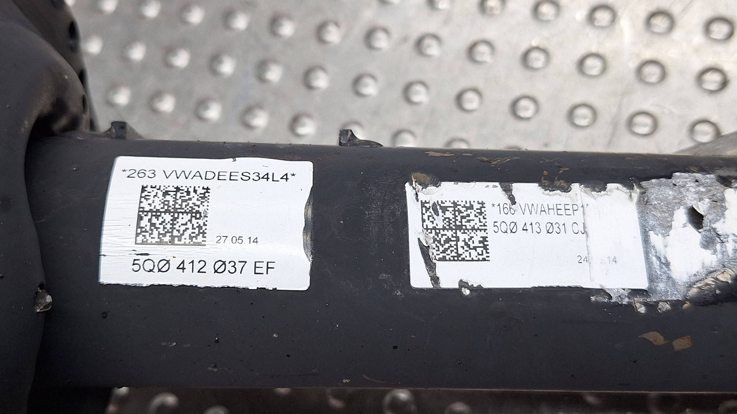 swing shock absorber right front 5Q0407258A GOLF VII A3 8V T-ROC LEON III