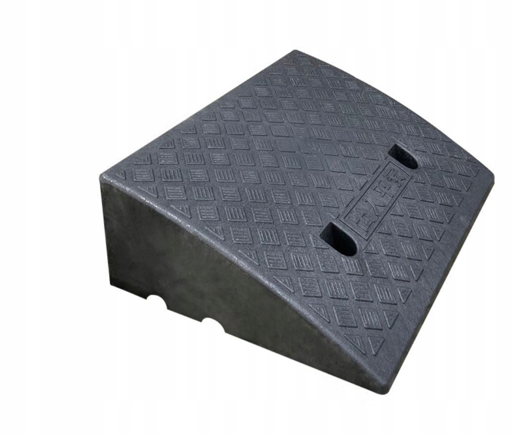 NAJAZD SAMOCHODOWY 11 CM NA KRAWĘŻNIK PODJAZD KRAWĘŻNIKOWY RAMPA EAN (GTIN) 5905943312959