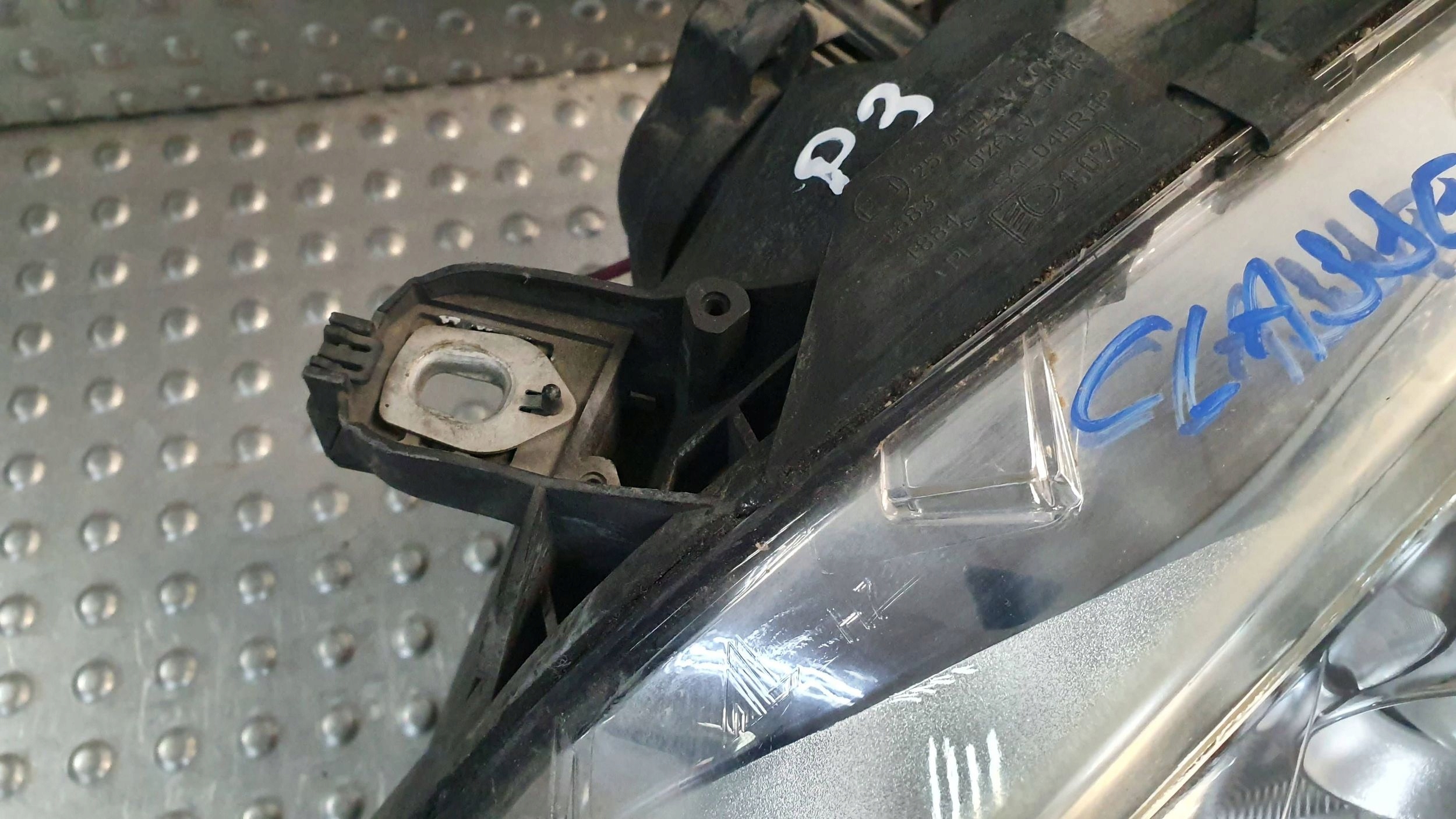 light front left MERCEDES B-KLASA W245 05- A1698201761