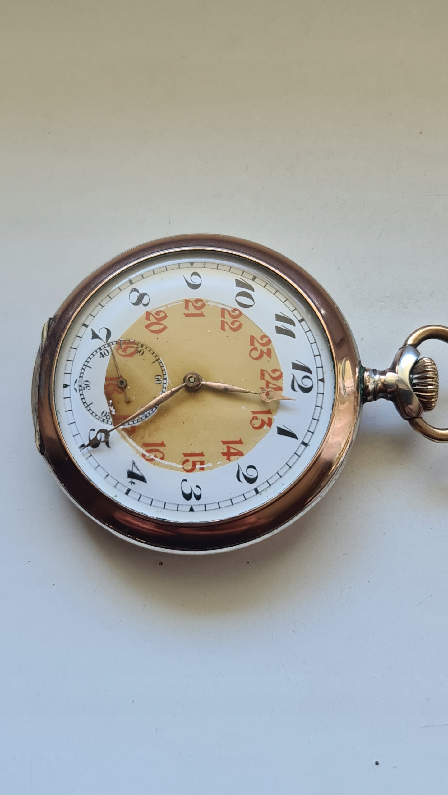 ZEGAREK KIESZONKOWY LAT-20TYCH