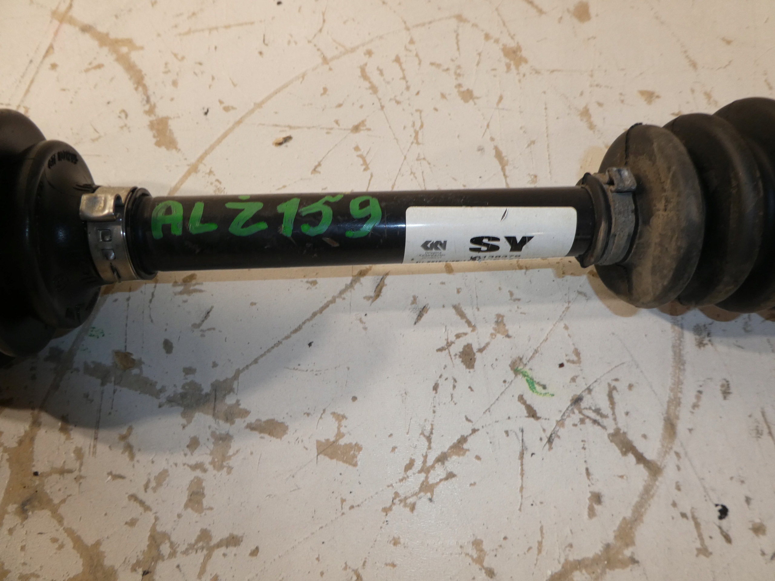 semi-axis 13136379 OPEL ASTRA H ZAFIRA B