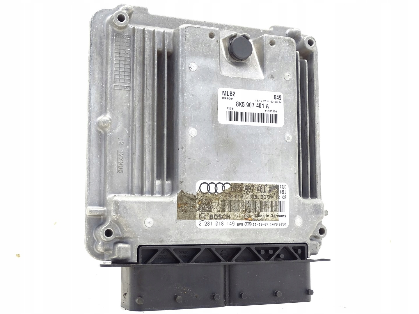 control unit computer of the engine AUDI A4 B8 LIFT 8K5907401A