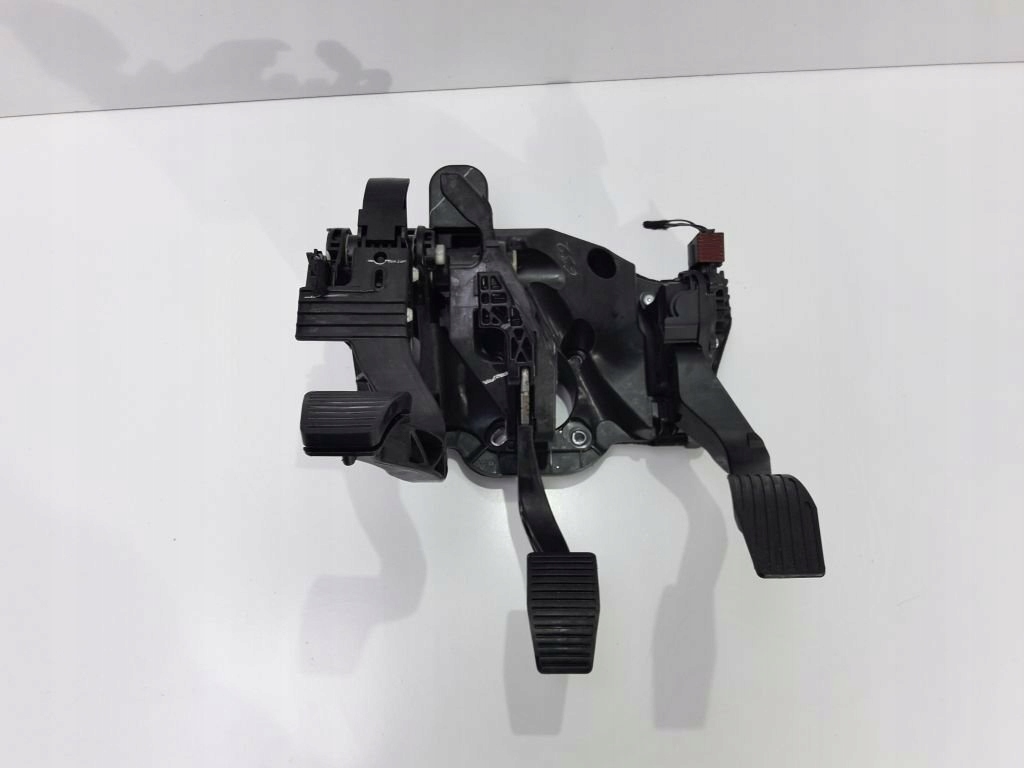 6PV010175 - JEEP COMPASS II 2018 ПЕДАЛИ АКСЕЛЕРАТОРА
