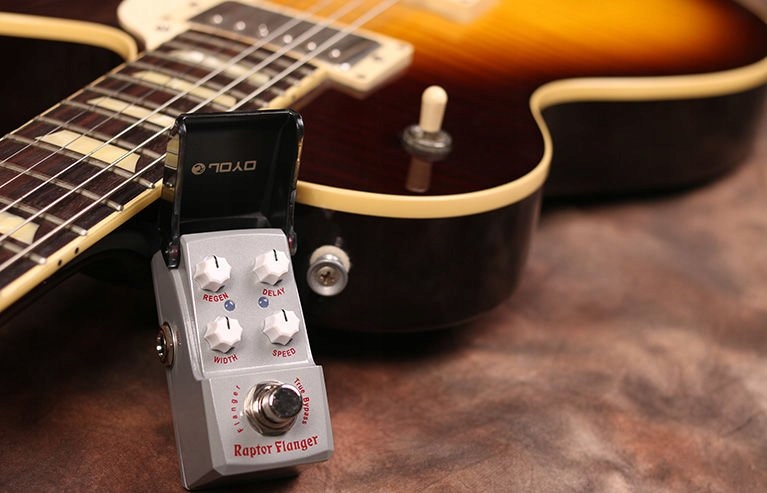 Efekt Gitarowy Flanger Joyo JF-327 Raptor Model Raptor Flanger