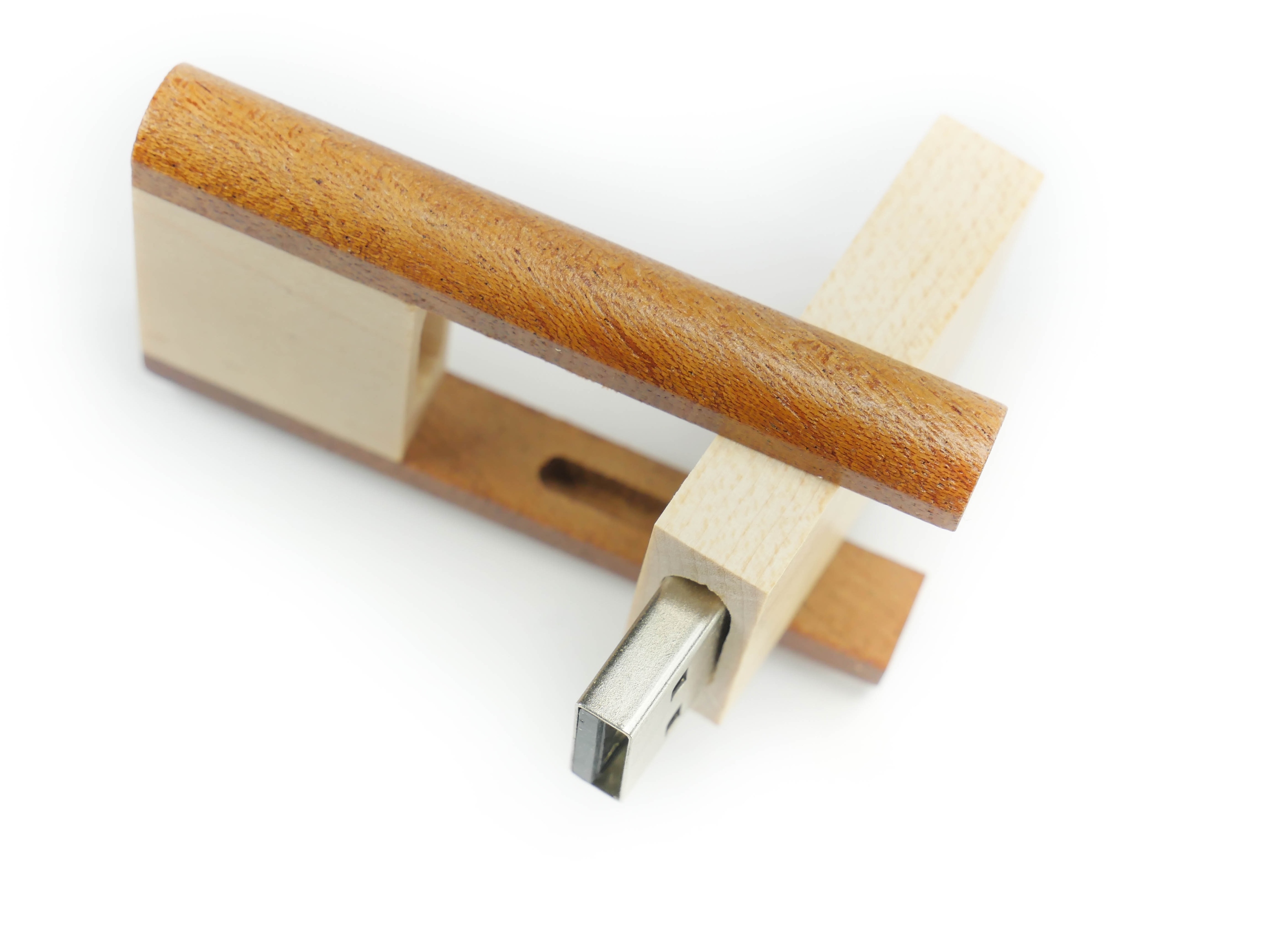 PENDRIVE 32GB 2.0 DREWNIANY+GRAWER Kod producenta MA_PEN_09