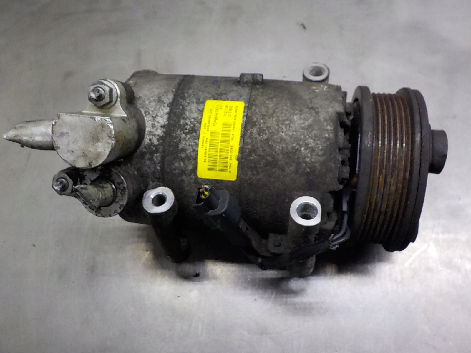 КОМПРЕСОР КОНДИЦІОНЕРА FORD S-MAX AV61-19D629-DB