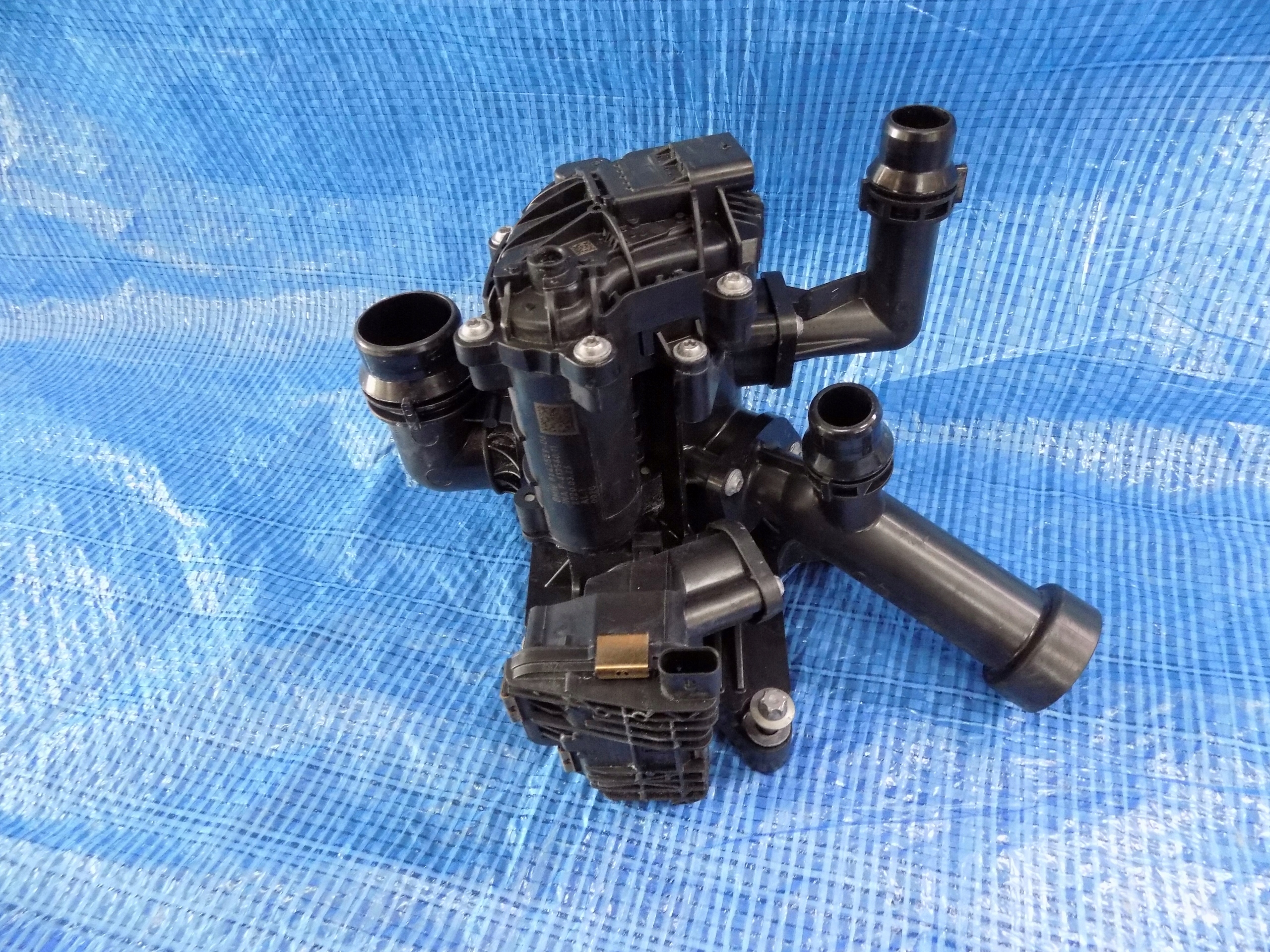 Sensor des Wassers BMW X5 G05 45E 20R