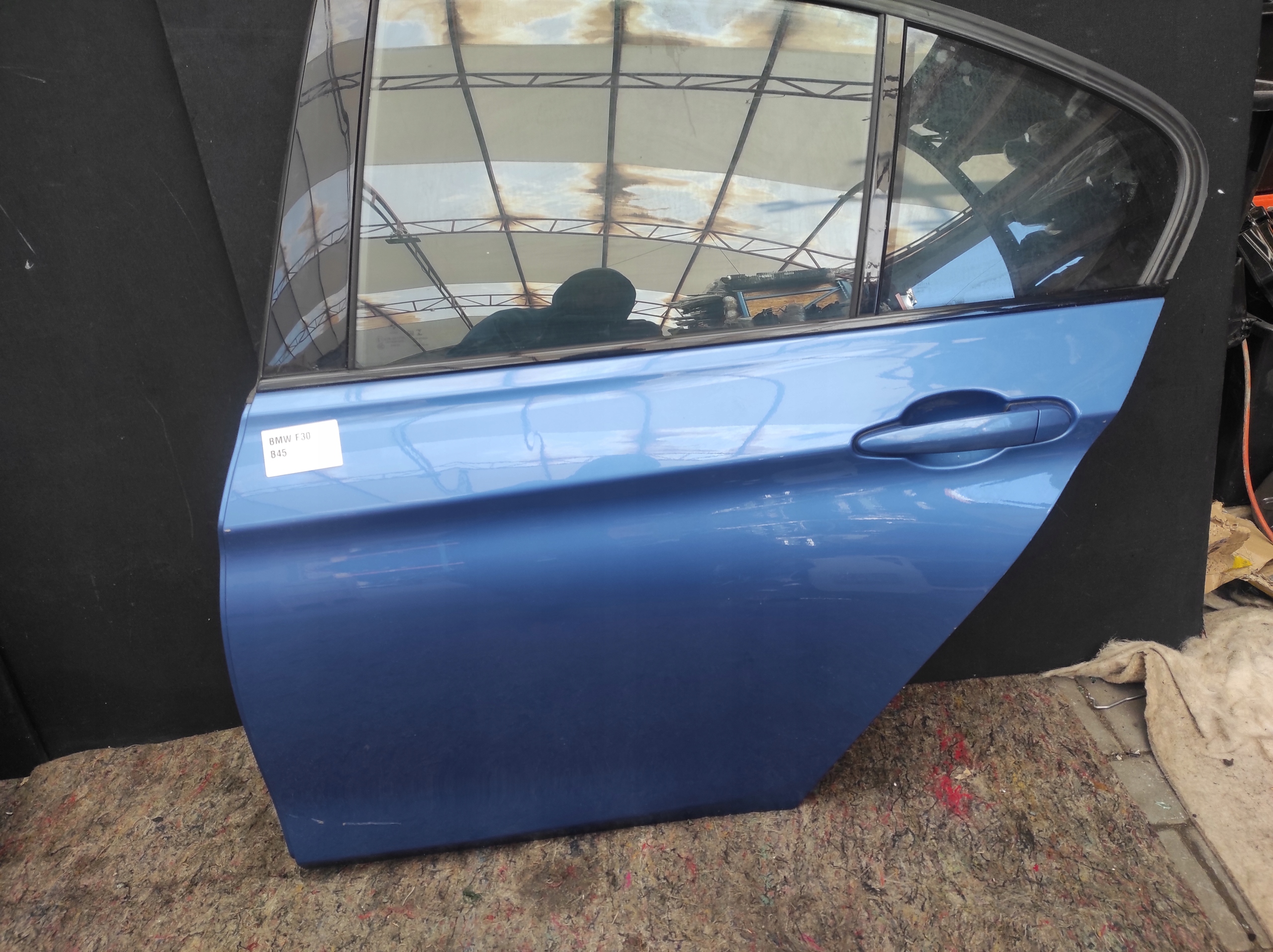 DRZWI LEWY TYŁ BMW F30 B45