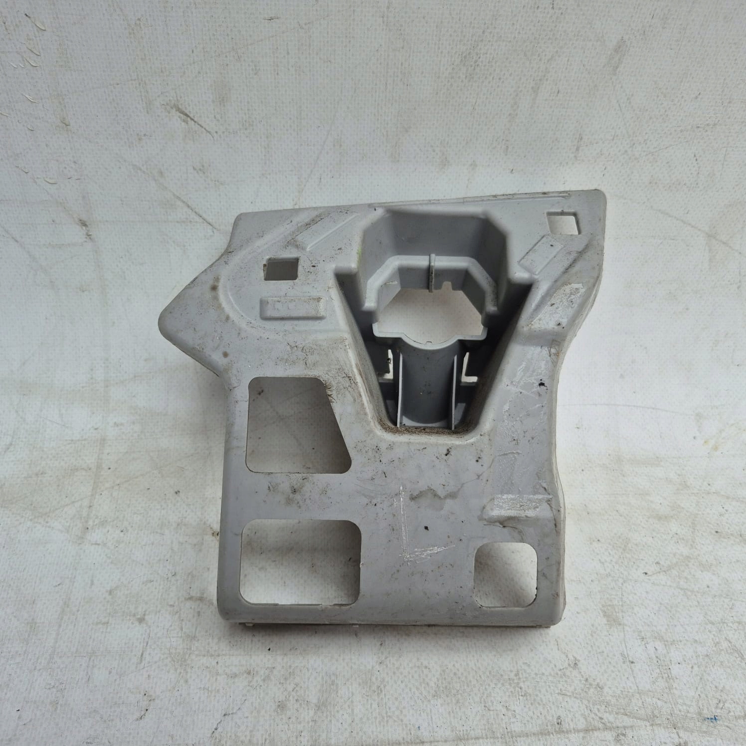 SKODA FABIA 3 III support holder of the washer left front front