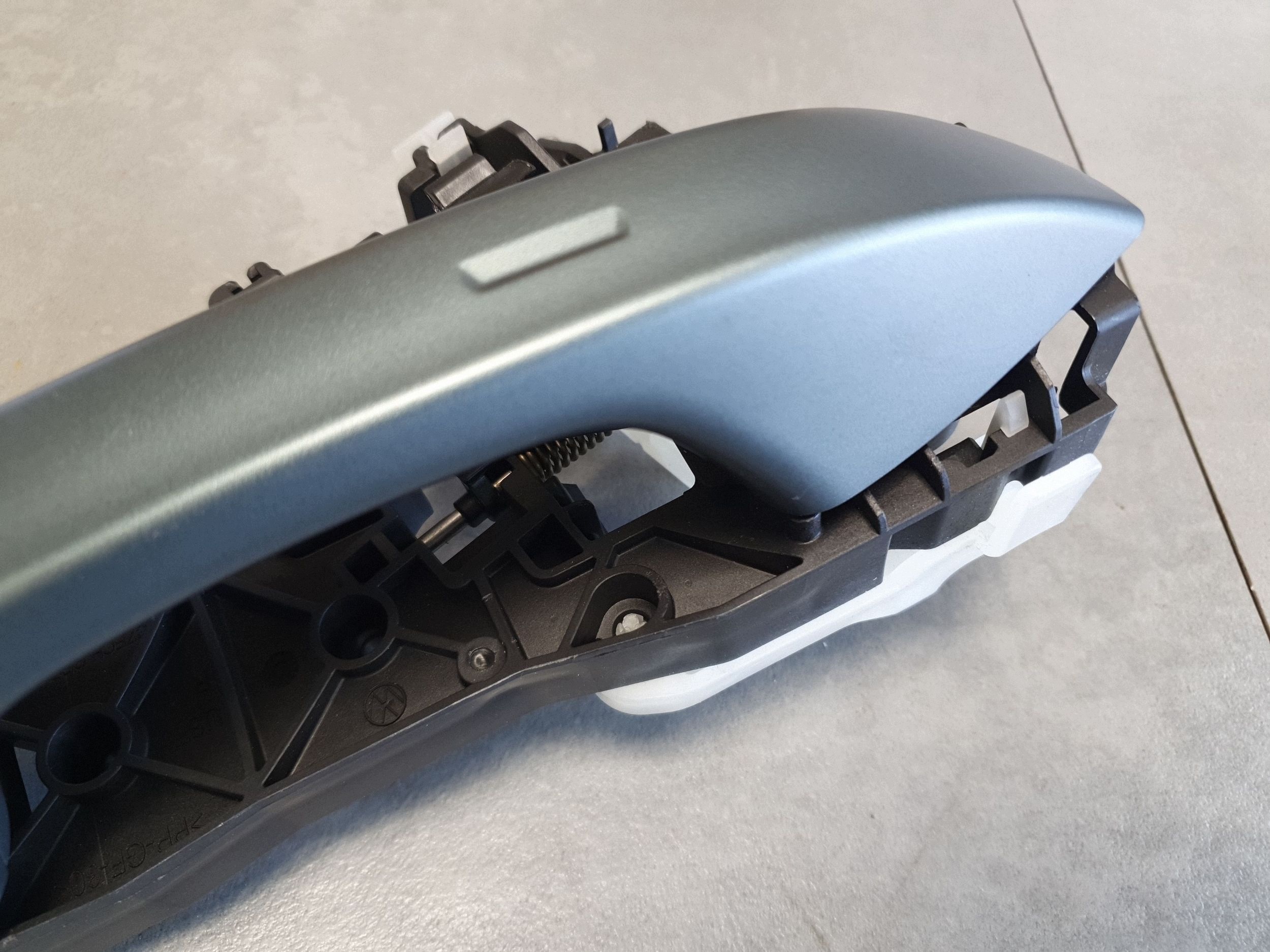 Cupra Leon IV exterior handle door right front kessy 5FA837206 LS7E
