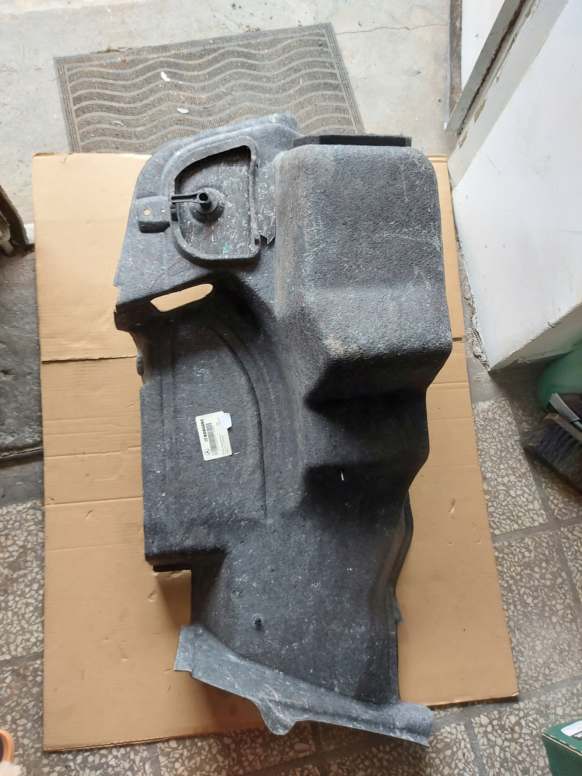 side upholstery boot left MERCEDES E COUPE W207 OE