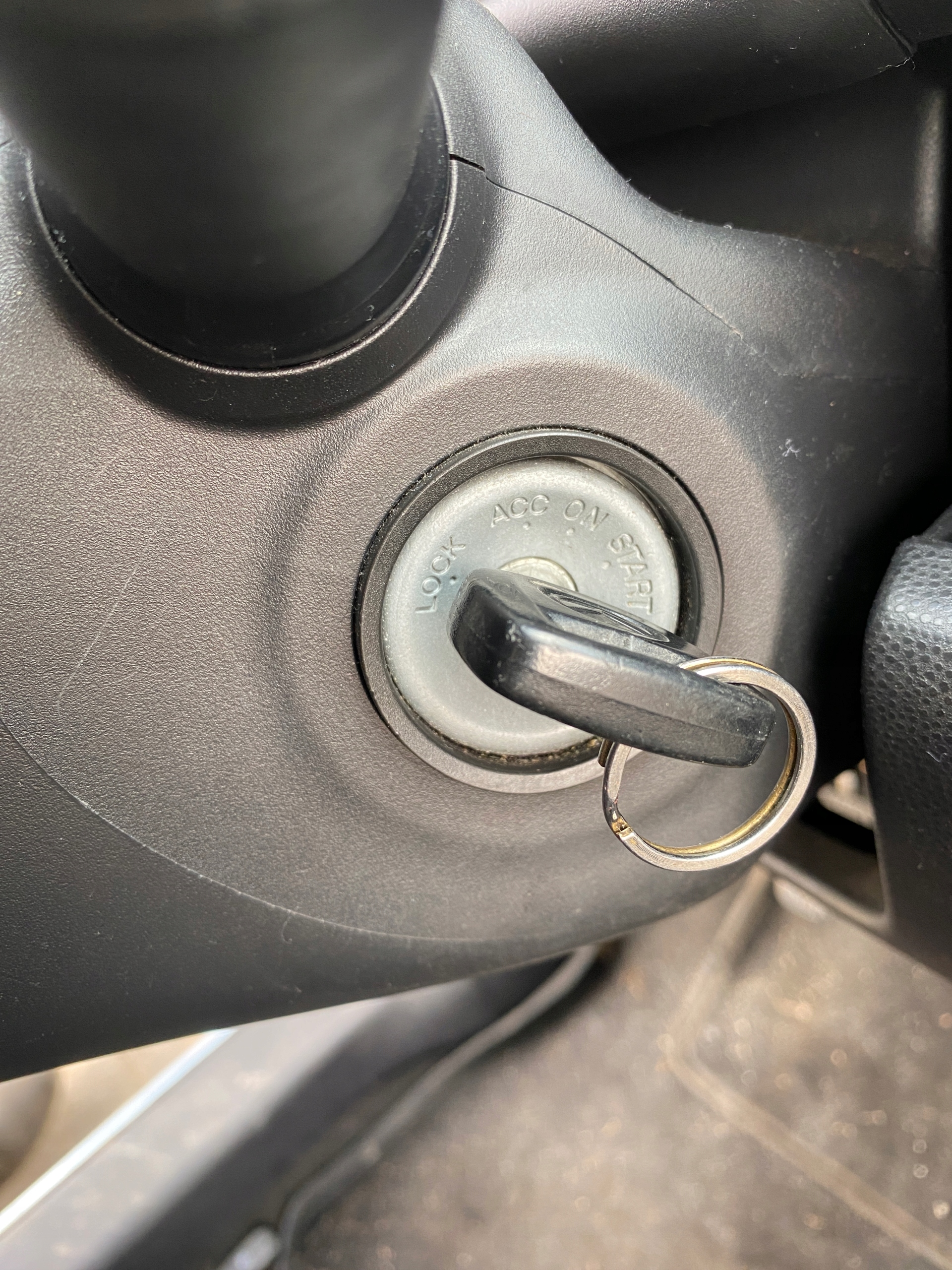 Mazda 2 II 07-15 ignition Z KLUCZYKIEM 1.4