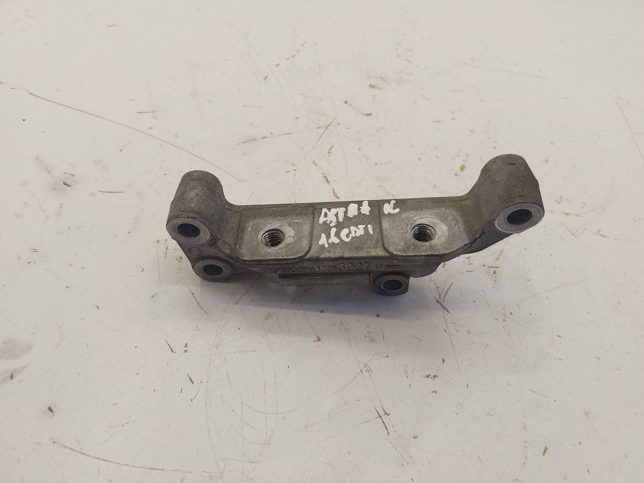 OPEL ASTRA K 15-19 1.6 CDTI console engine mount original 13363927