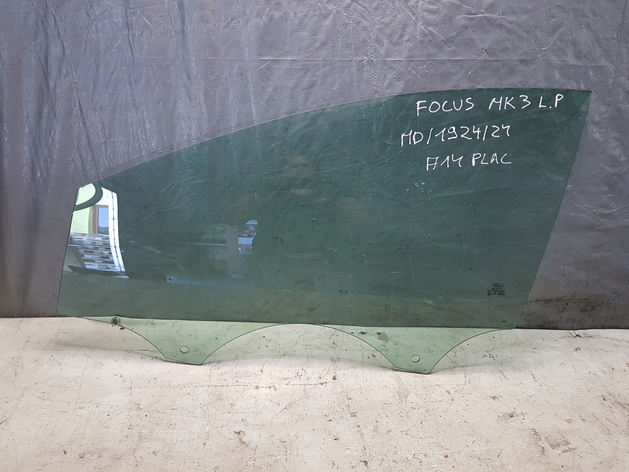 FORD FOCUS MK3 KOMBI window door front left