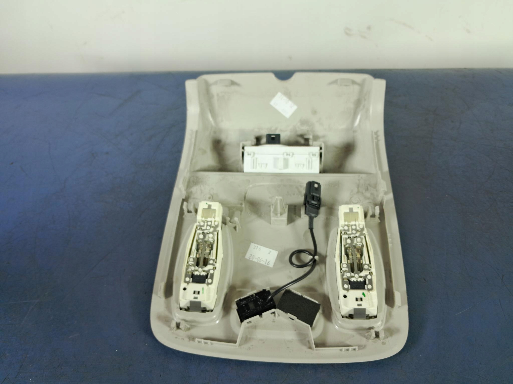 renault MEGANE IV лампочка Обшивка потолка