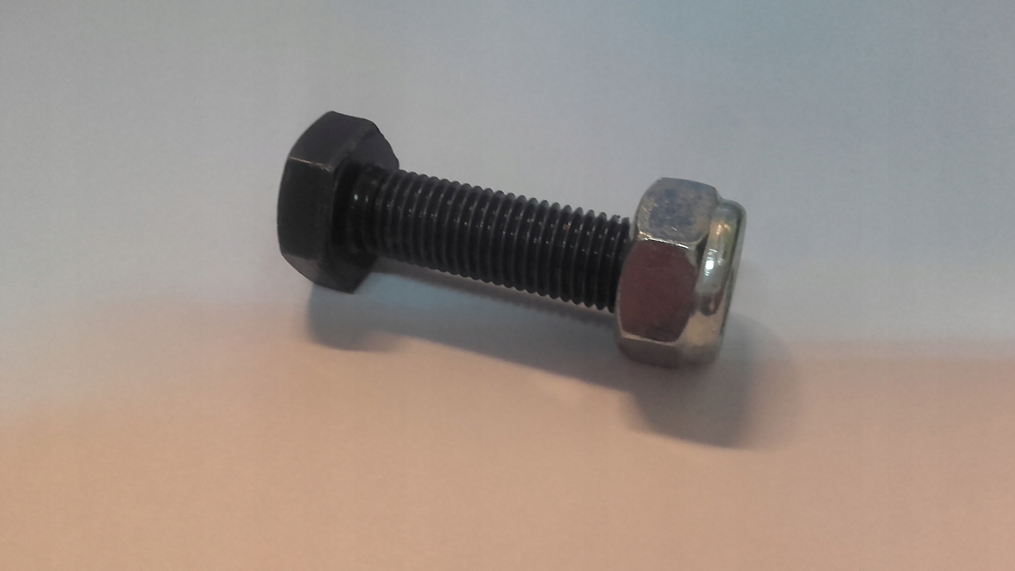 KAMAZ ŚRUBA WAŁU NAPĘDOWEGO M10 X 1,5 X 41 LUBLIN