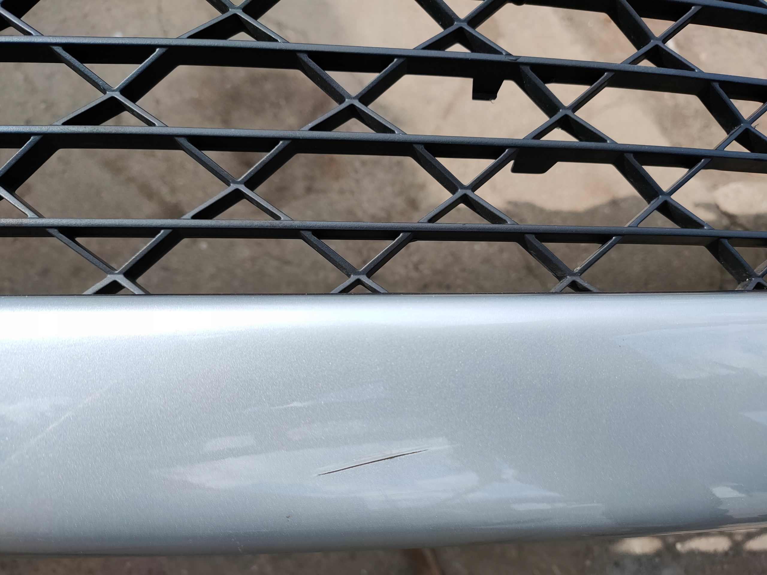 CITROEN C4 PICASSO and 06-10 front bumper complete front colour EZRC