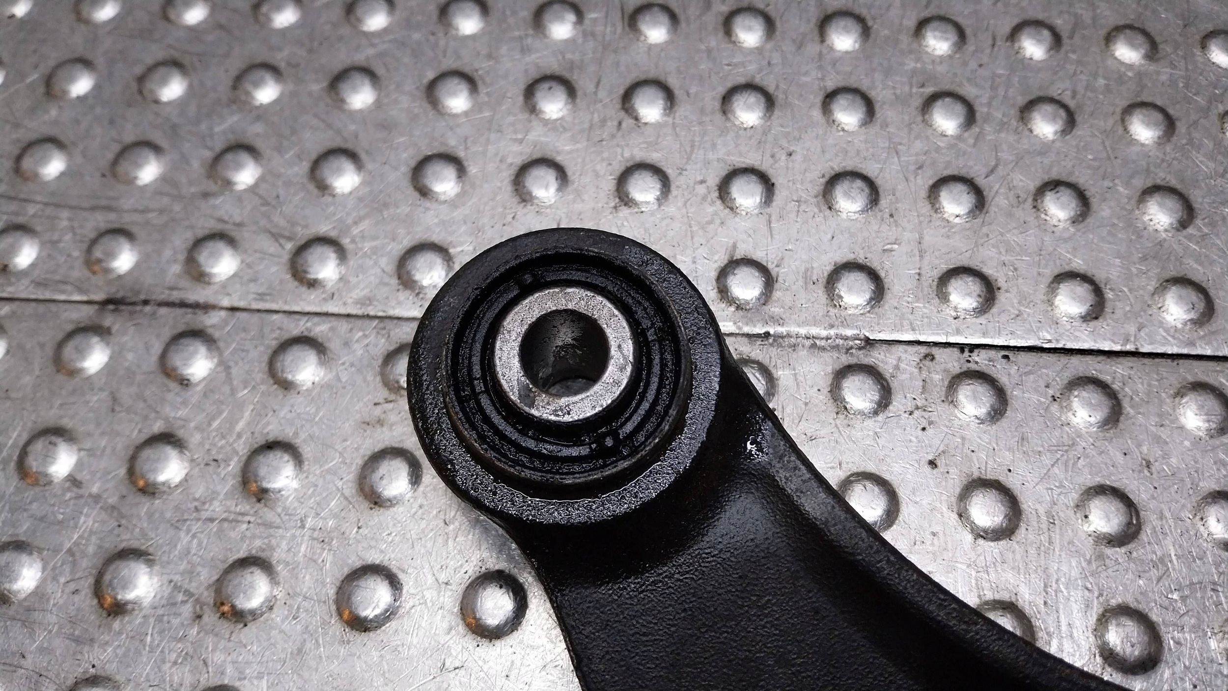 Querlenker links rechts heck 3M51-5500-AC VOLVO C30 S40 II V50