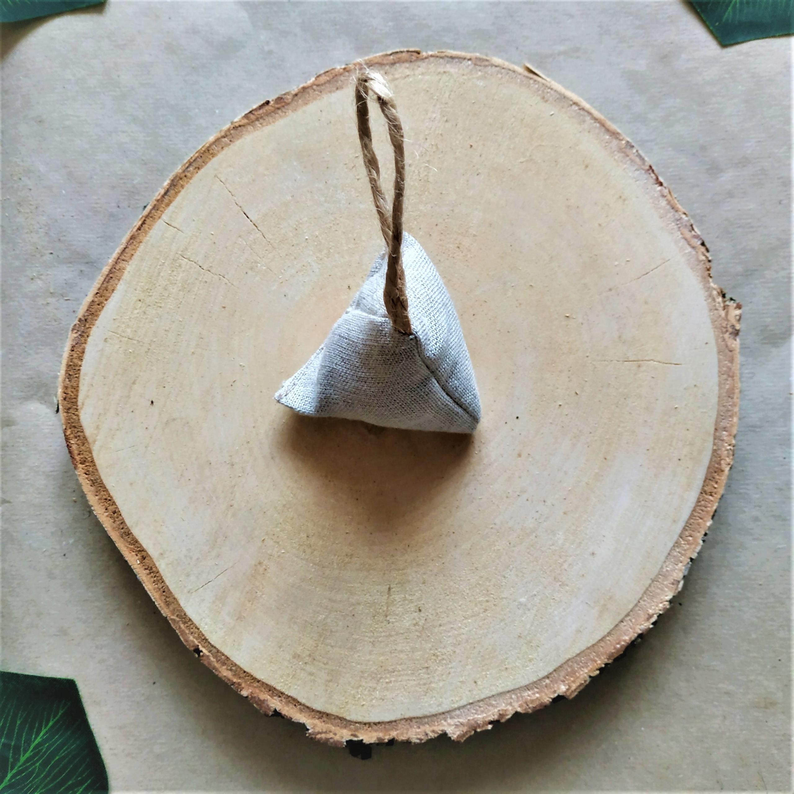 

zabawka dla kota piramidka kocimiętka The Miss Cat