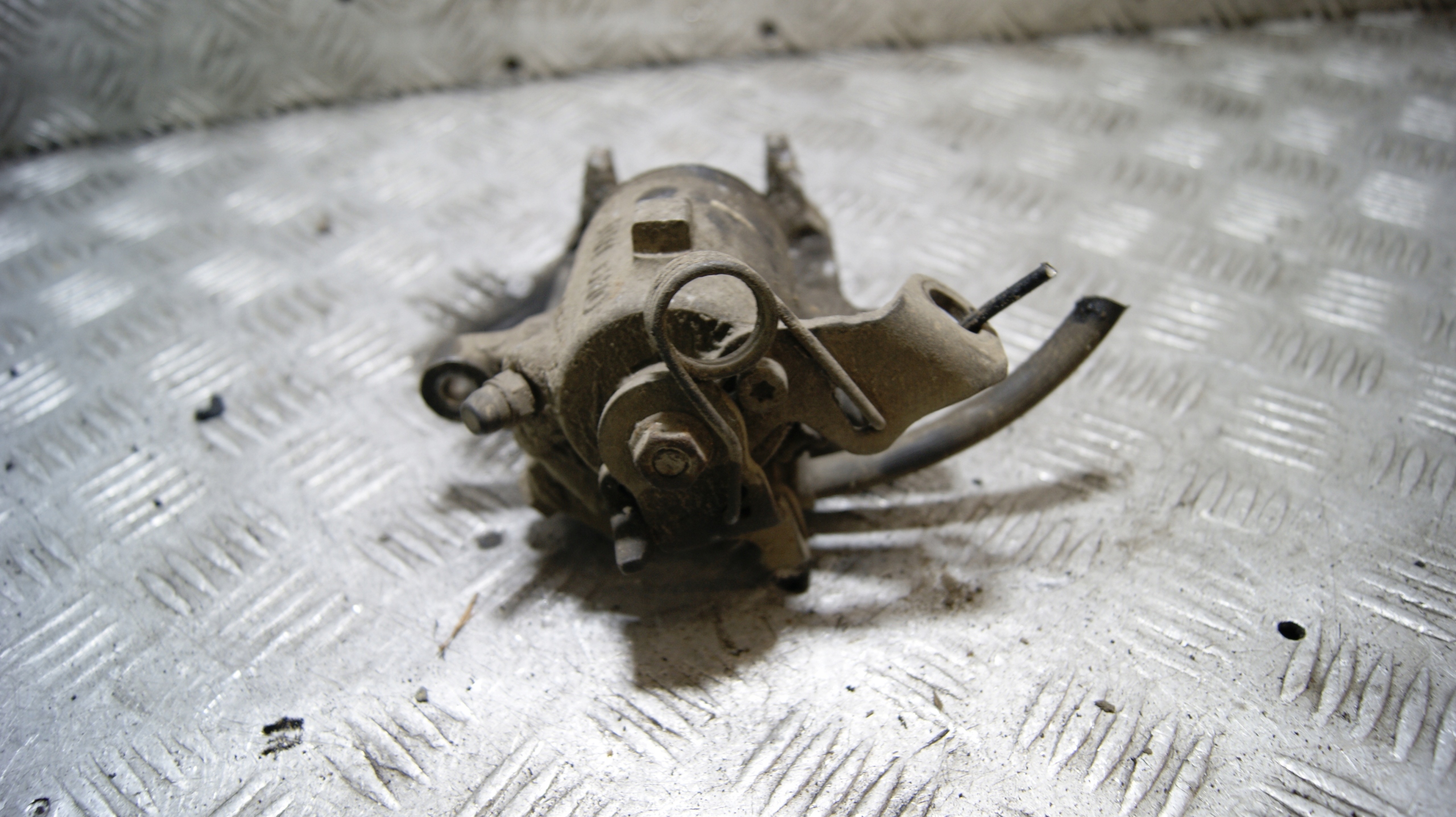 caliper brake left rear part rear VOLKSWAGEN GOLF 4