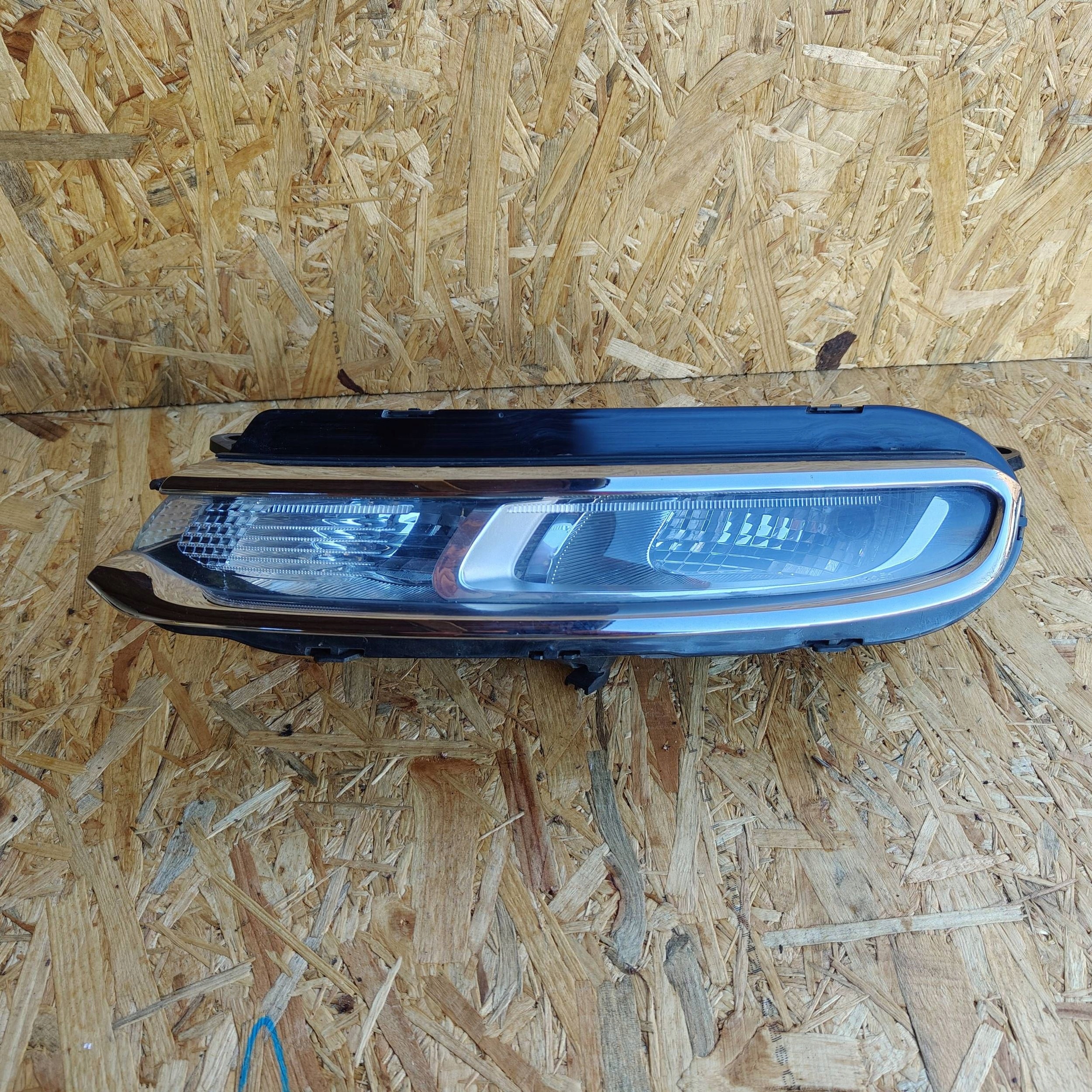 daytime running lights front side left Citroen C3