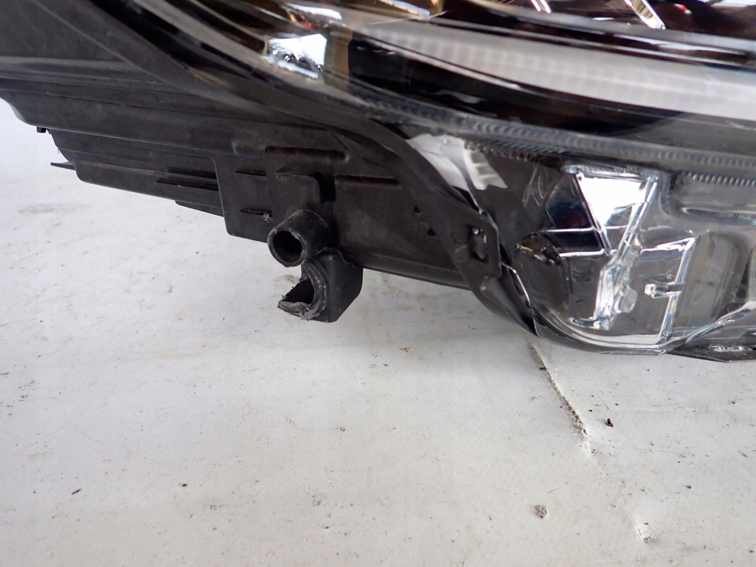 FORD KUGA III MK3 19- light right front front FULL LED LV4B-13E016-AL