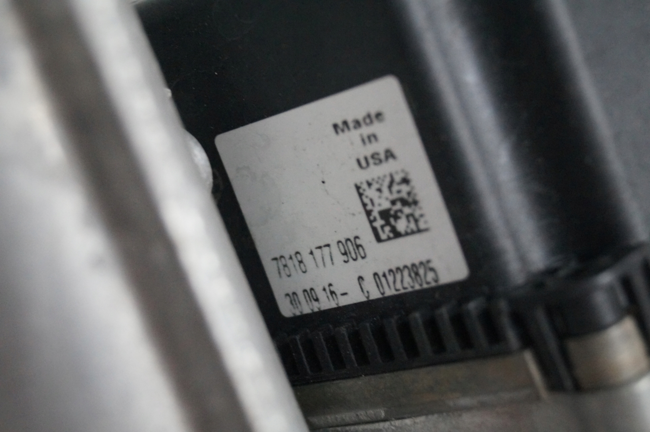 control moulding CHEVROLET CORVETTE C7 7818177906