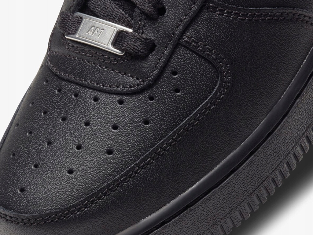 BUTY NIKE AIR FORCE 1 '07 DD8959-001 r38 24Hpl Model Air Force 1 '07