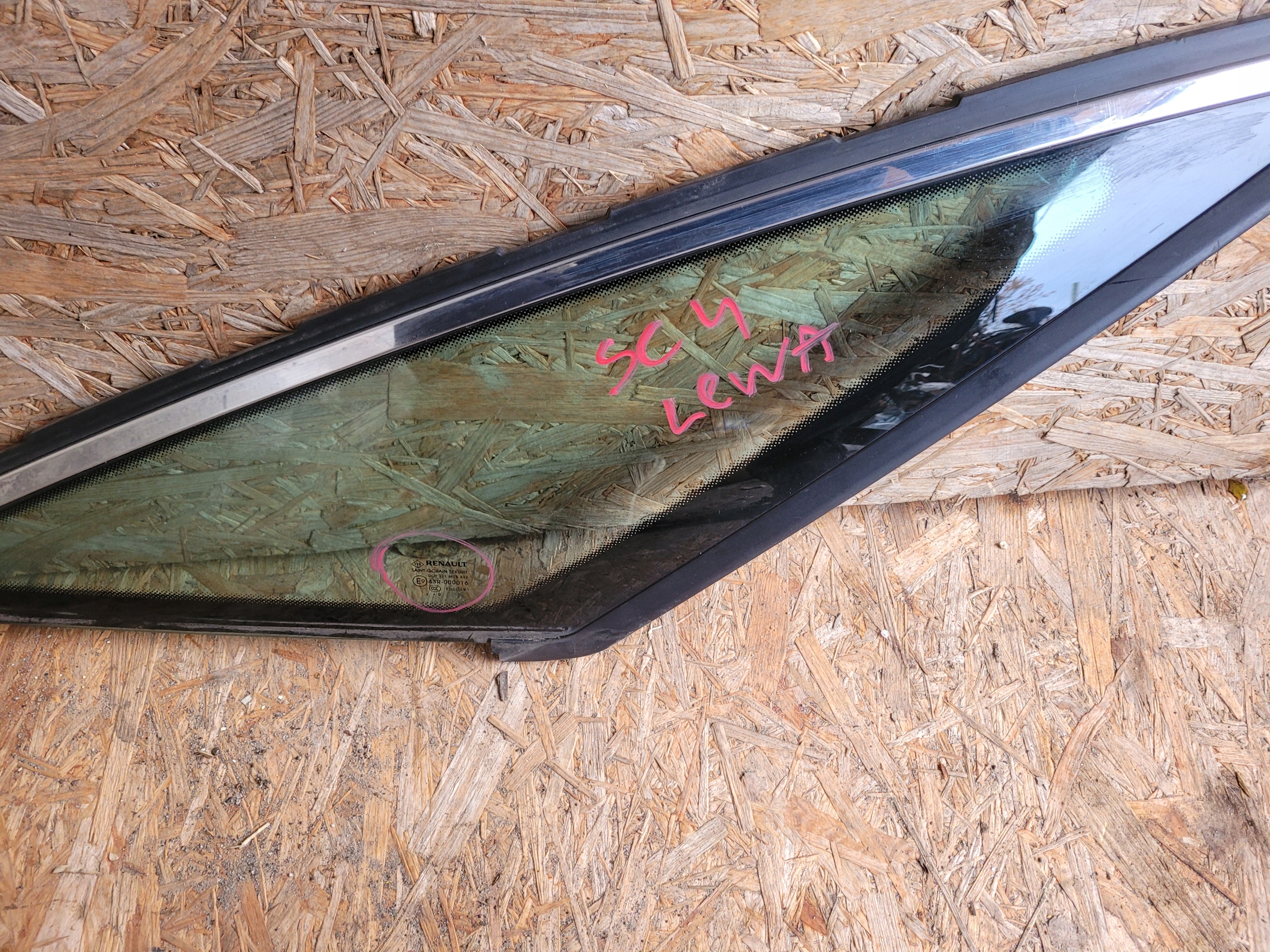 window bodywork front left RENAULT SCENIC IV 4