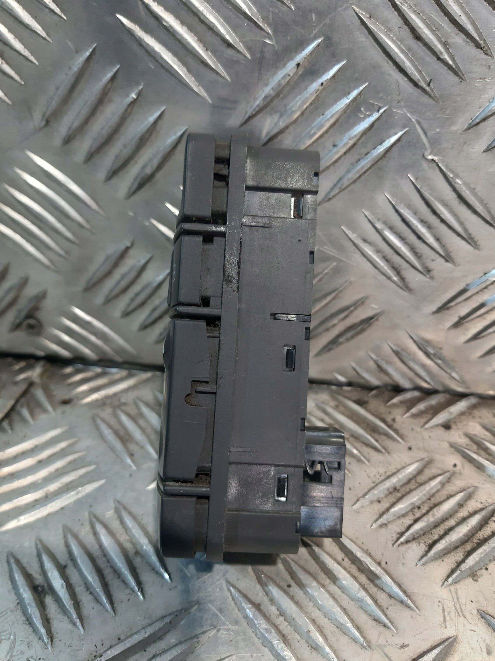 control panel levers of the window EU 09185954 SY OPEL VECTRA C