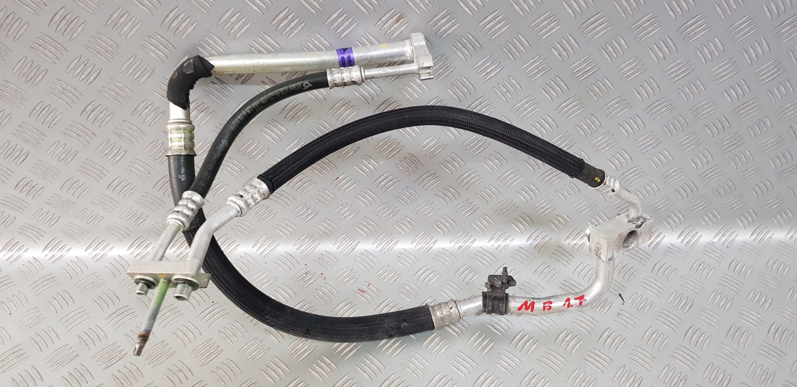 ТРУБОПРОВОД КОНДИЦИОНЕРА OPEL MERIVA B 1.7 CDTI