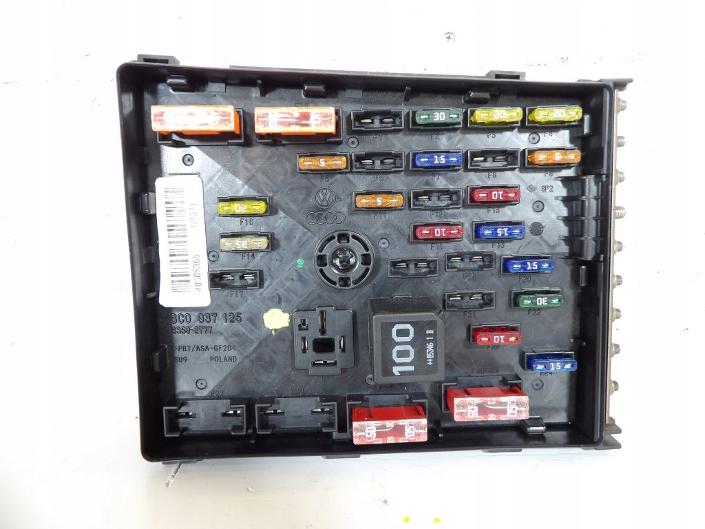 VW PASSAT B6 2.0FSI Module fusibles 3C0937125