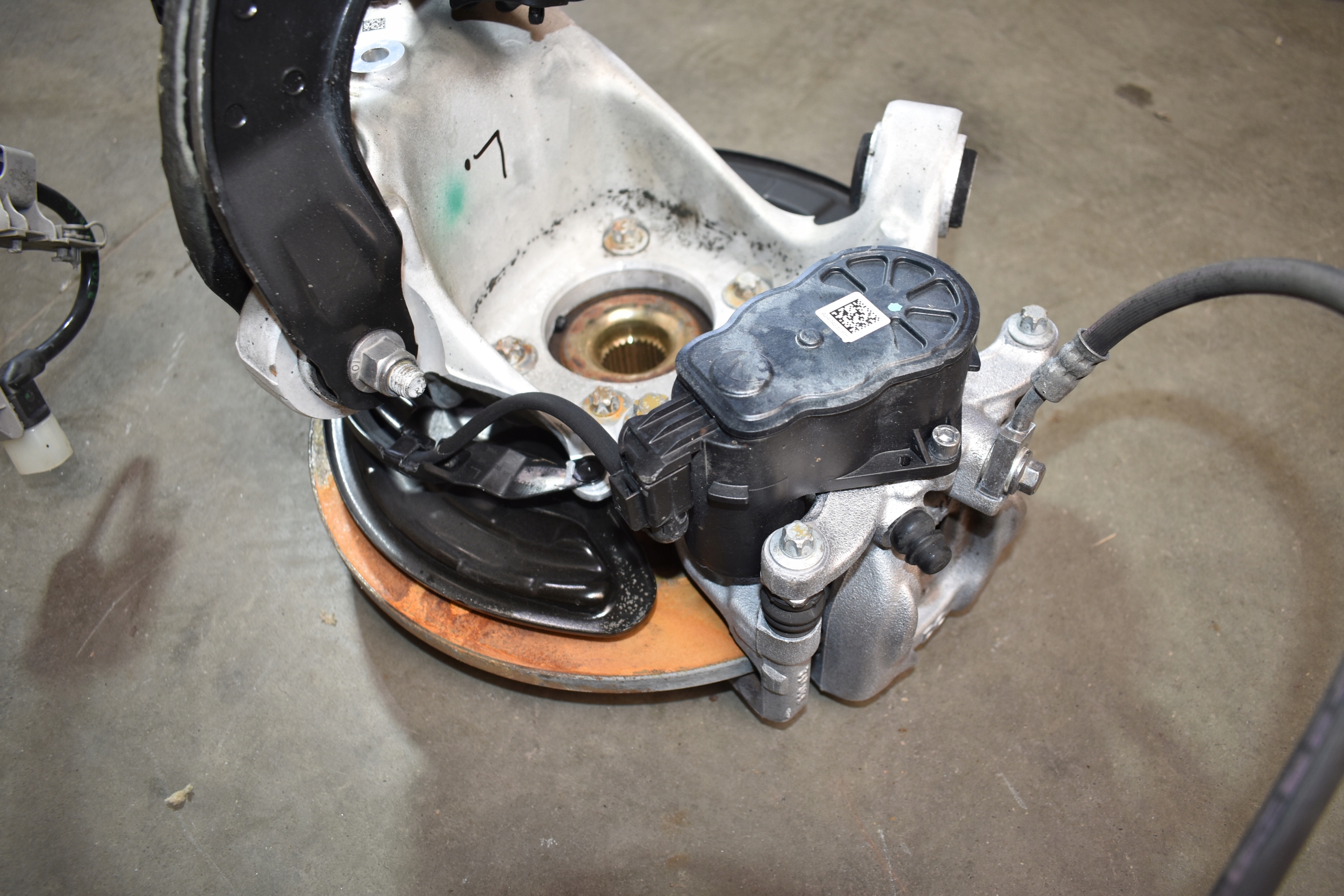 IDEALNE sususpension rear part rear. left MERCEDES GLA H247 1