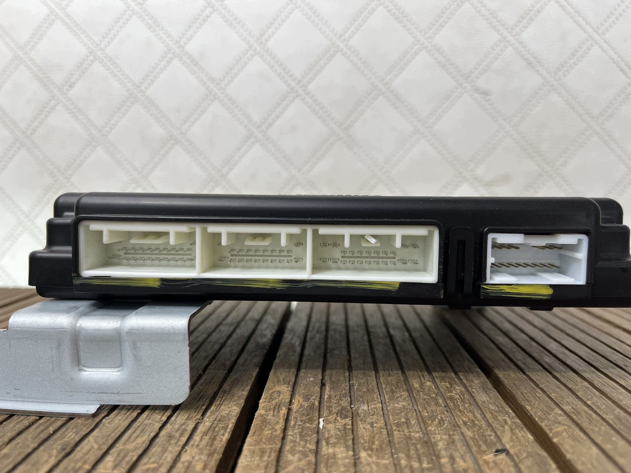 HYUNDAI i30 III 16-23 comfort control unit BCM control unit 95400-G4EM3 OE