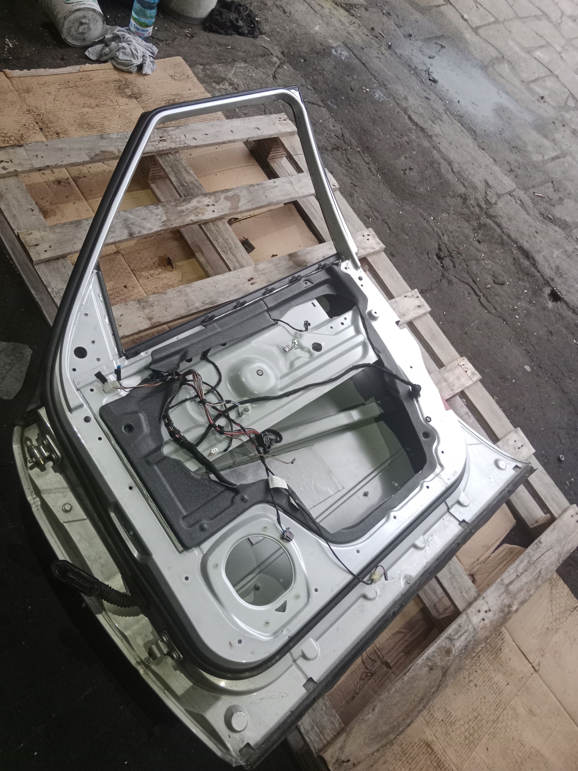 door right front RANGE ROVER VOGUE L322 LRC737